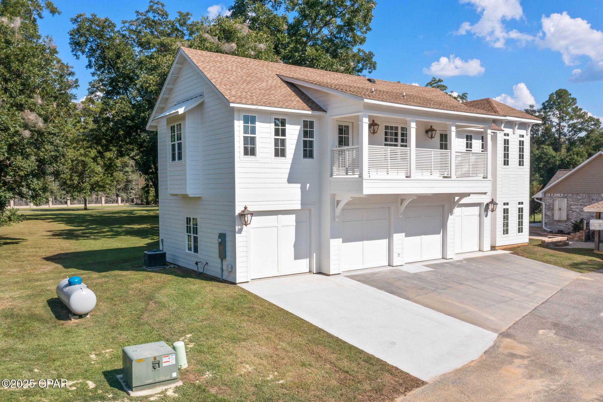 Image 74 For 630 Hutchison Road