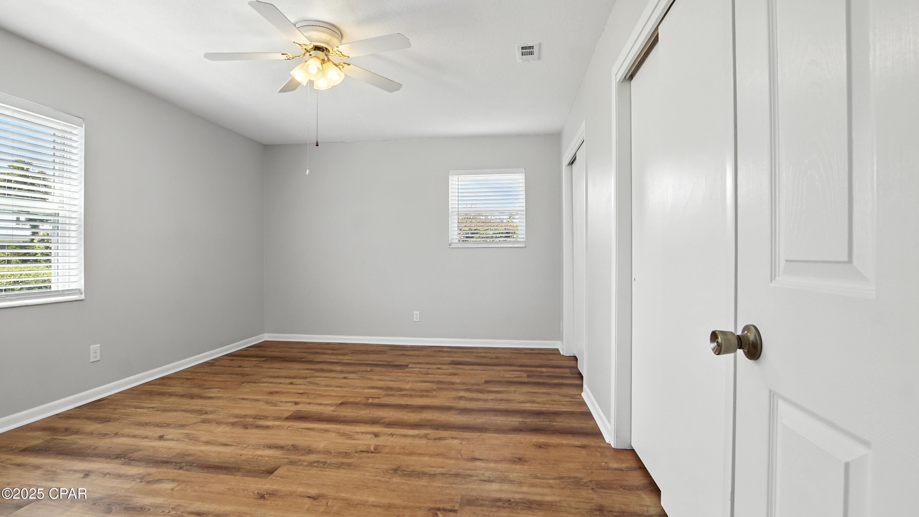 Image 31 For 6940 Yellow Bluff Road