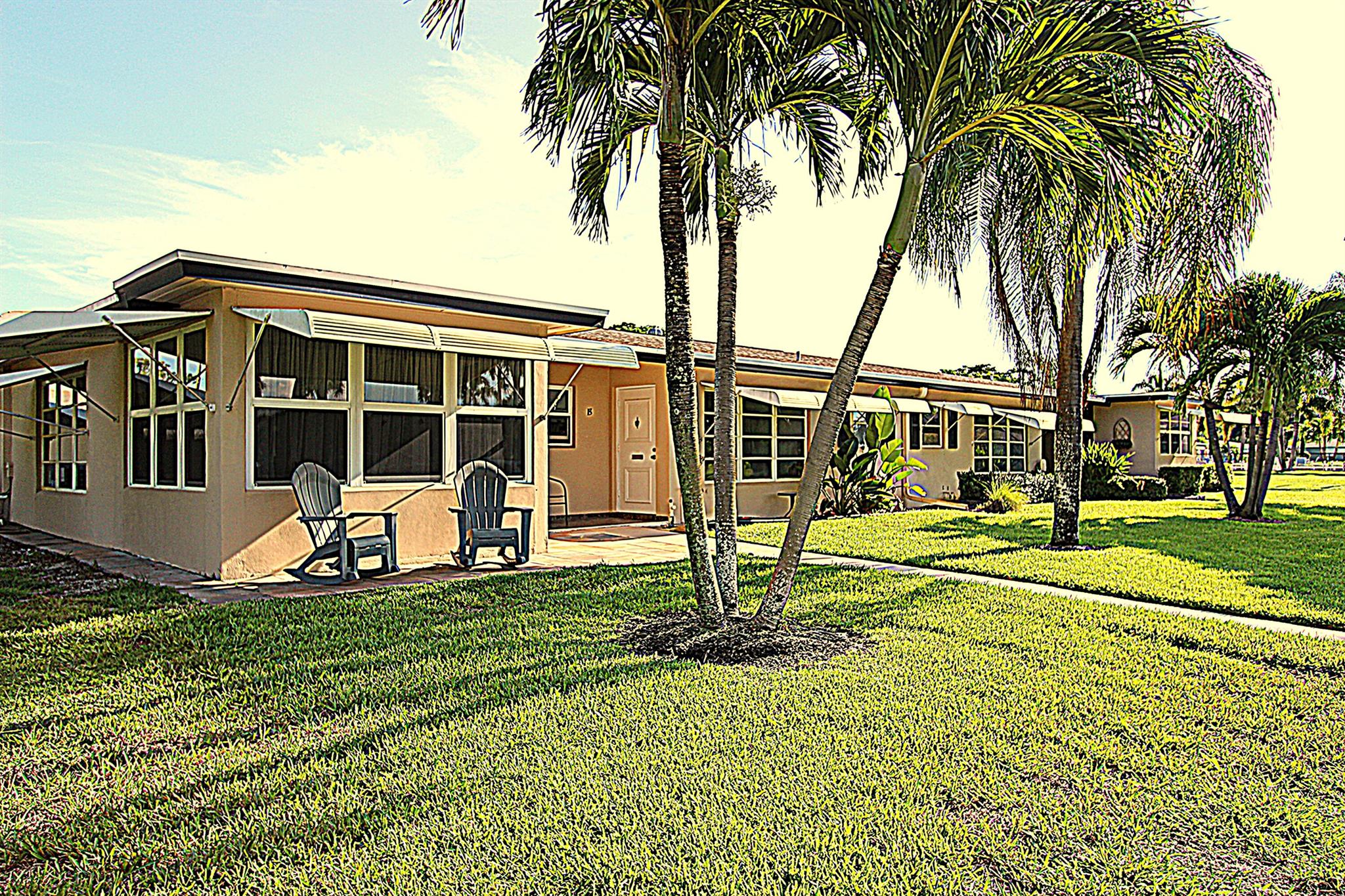 Homes for sale in Delray Beach, FL | 1045 E Circle Terrace #B, Delray Beach, FL 33445 | MLS# R11121937