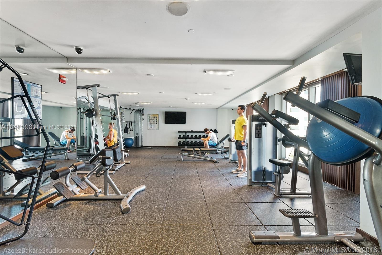 325 S Biscayne Blvd #1217, Miami FL 33131