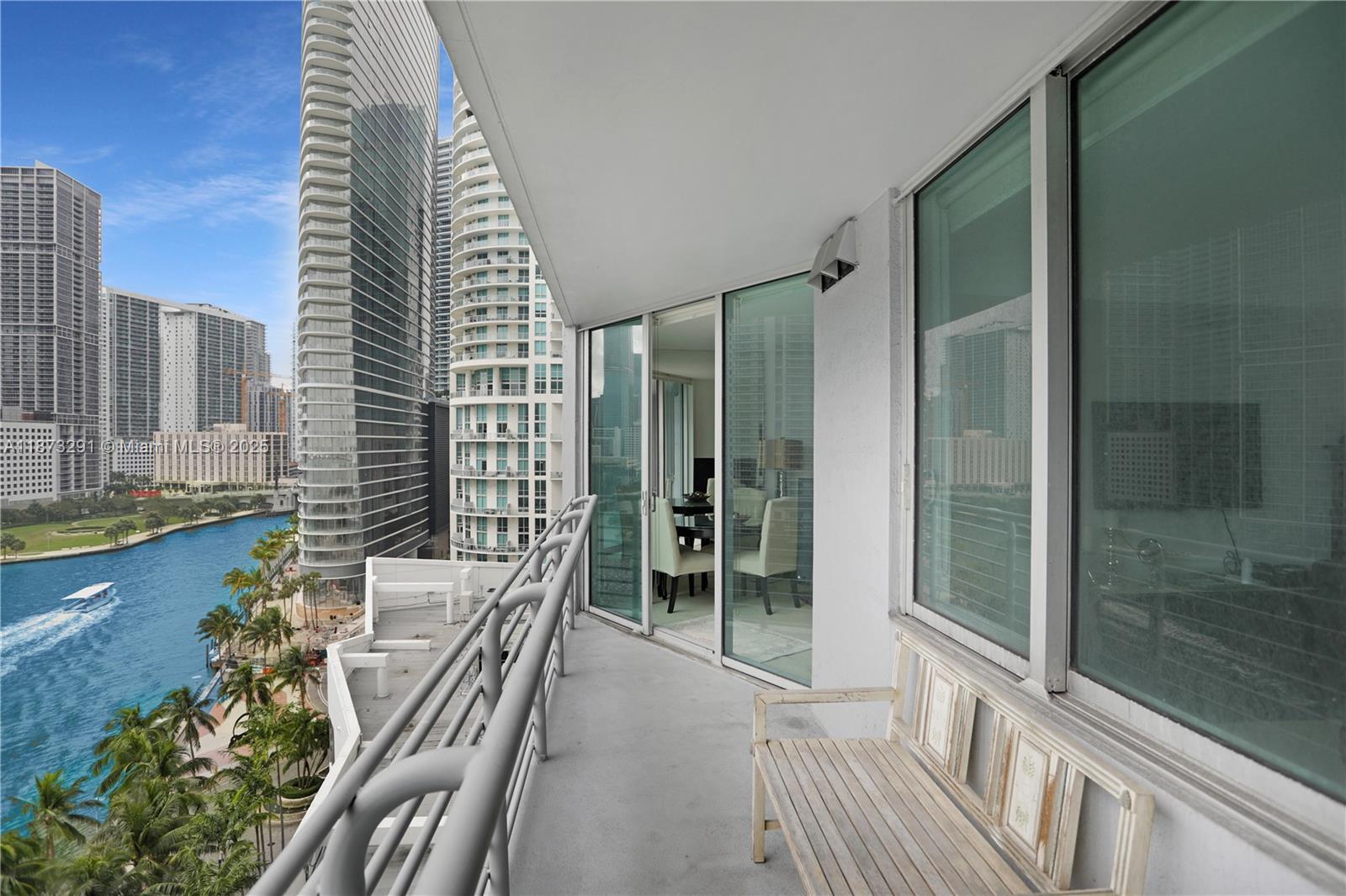 325 S Biscayne Blvd #1217, Miami FL 33131