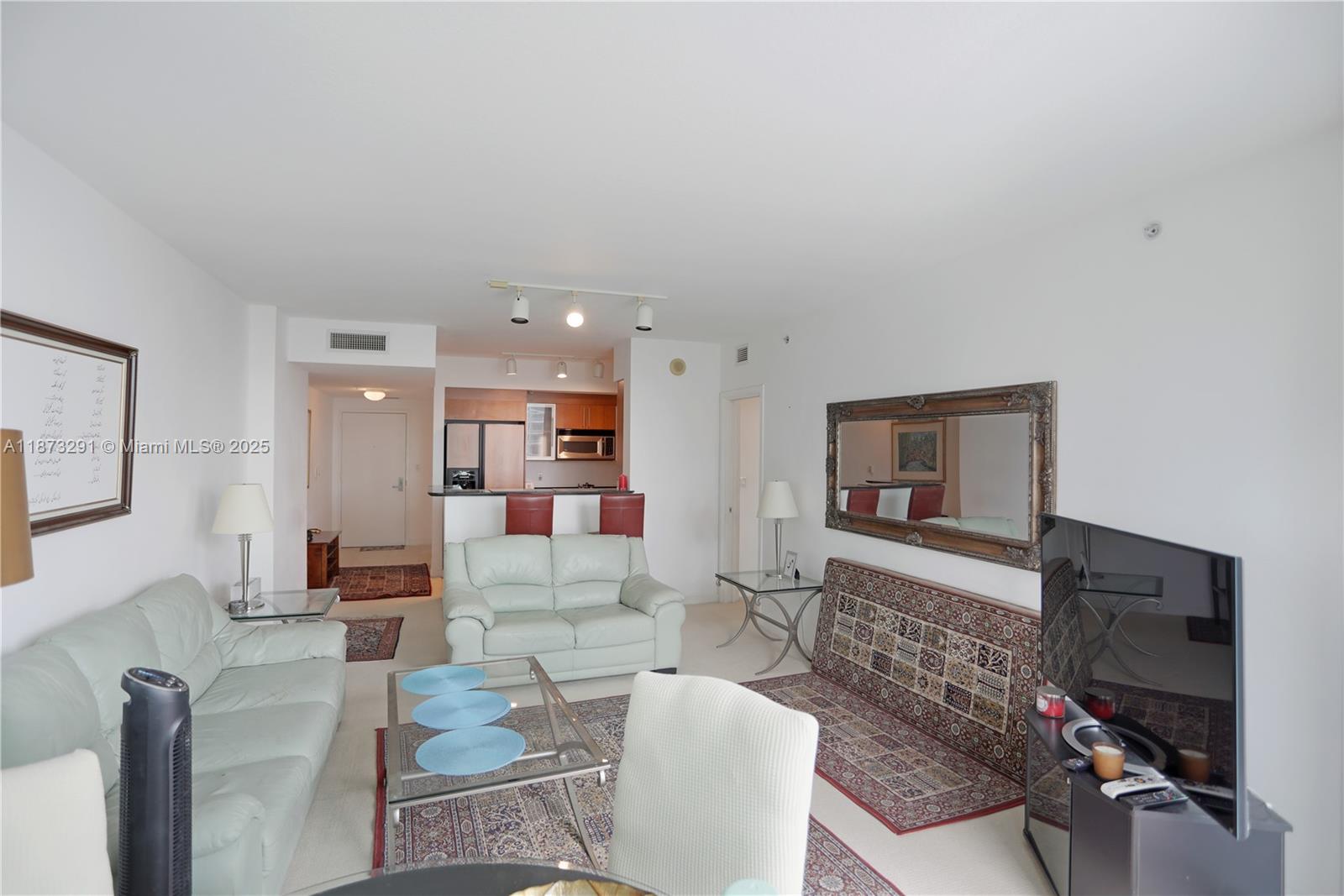 325 S Biscayne Blvd #1217, Miami FL 33131