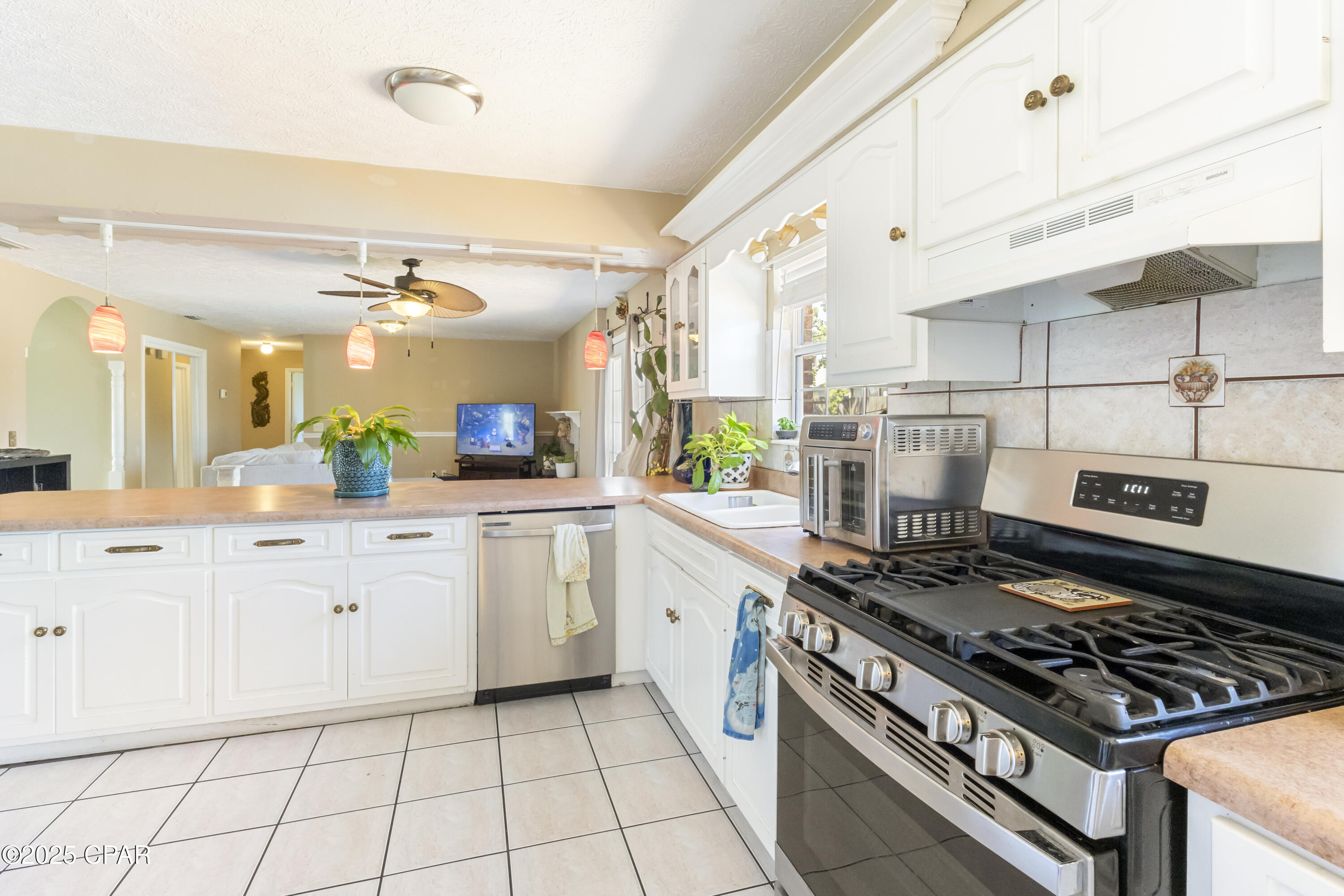 Homes for sale in Panama City, FL | 6433 Hiwassee St, Panama City, FL 32404 | MLS# 778713