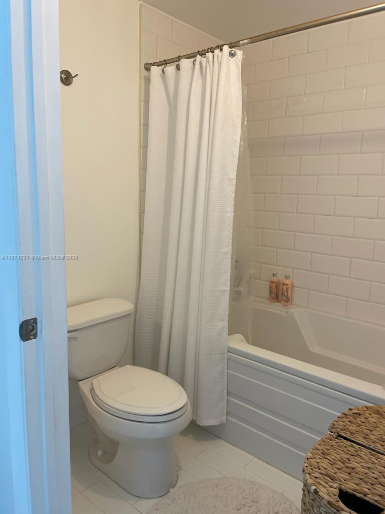 690 SW 1st Ct #1717, Miami FL 33130
