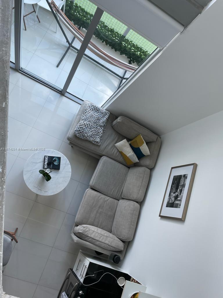 690 SW 1st Ct #1717, Miami FL 33130