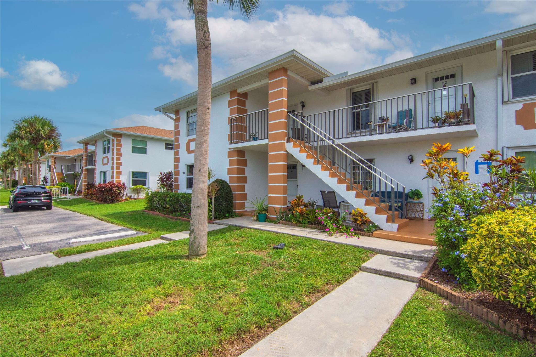 Homes for sale in Fort Pierce, FL | 1217 S Lakes End Dr #A1, Fort Pierce, FL 34982 | MLS# F10523544