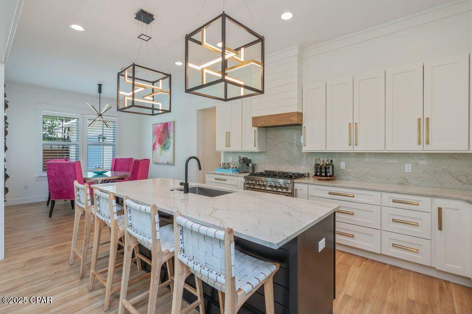 Listing photo id 15 for 65 Horseshoe Circle