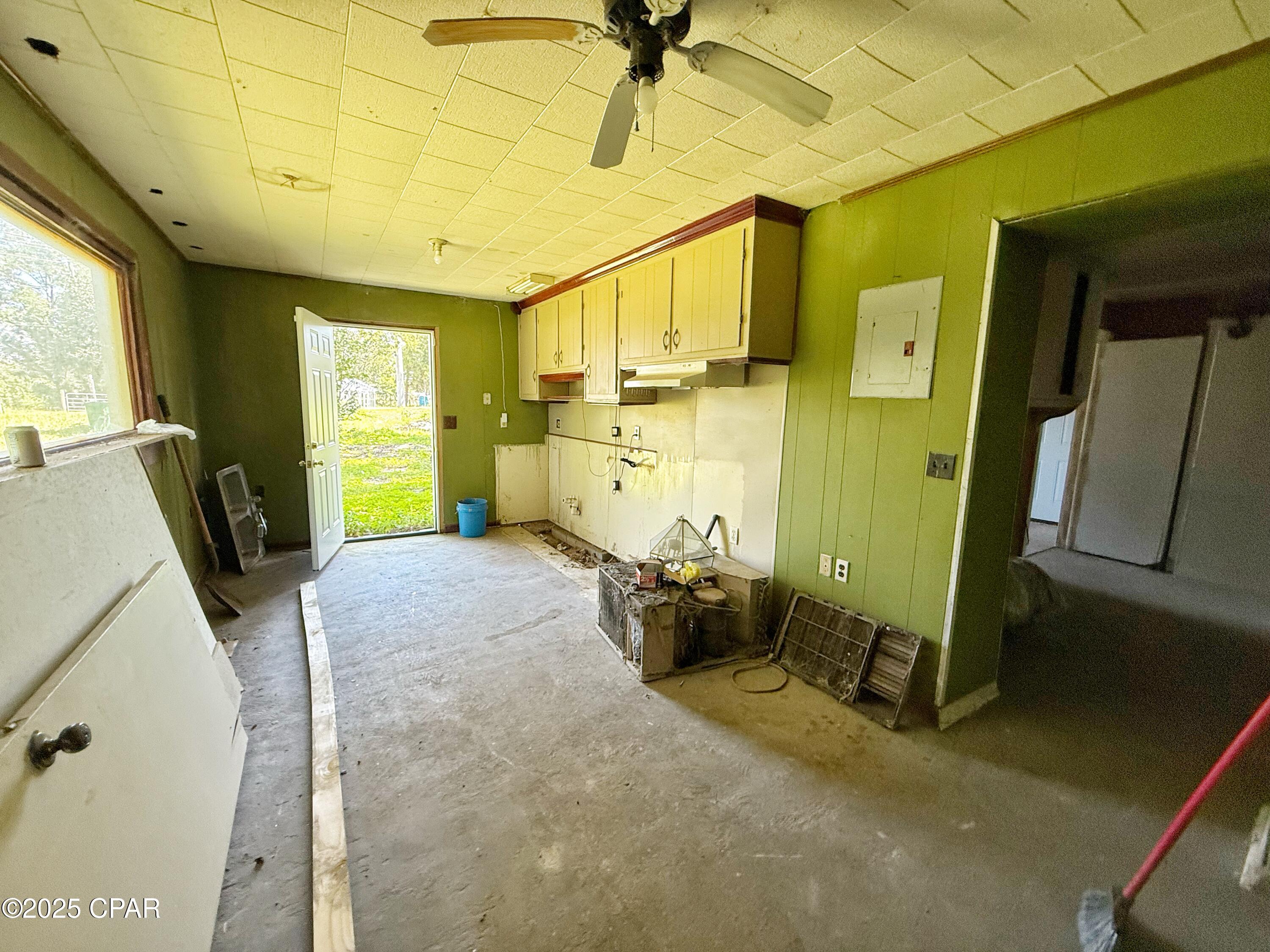 Image 12 For 5491 Brown Street