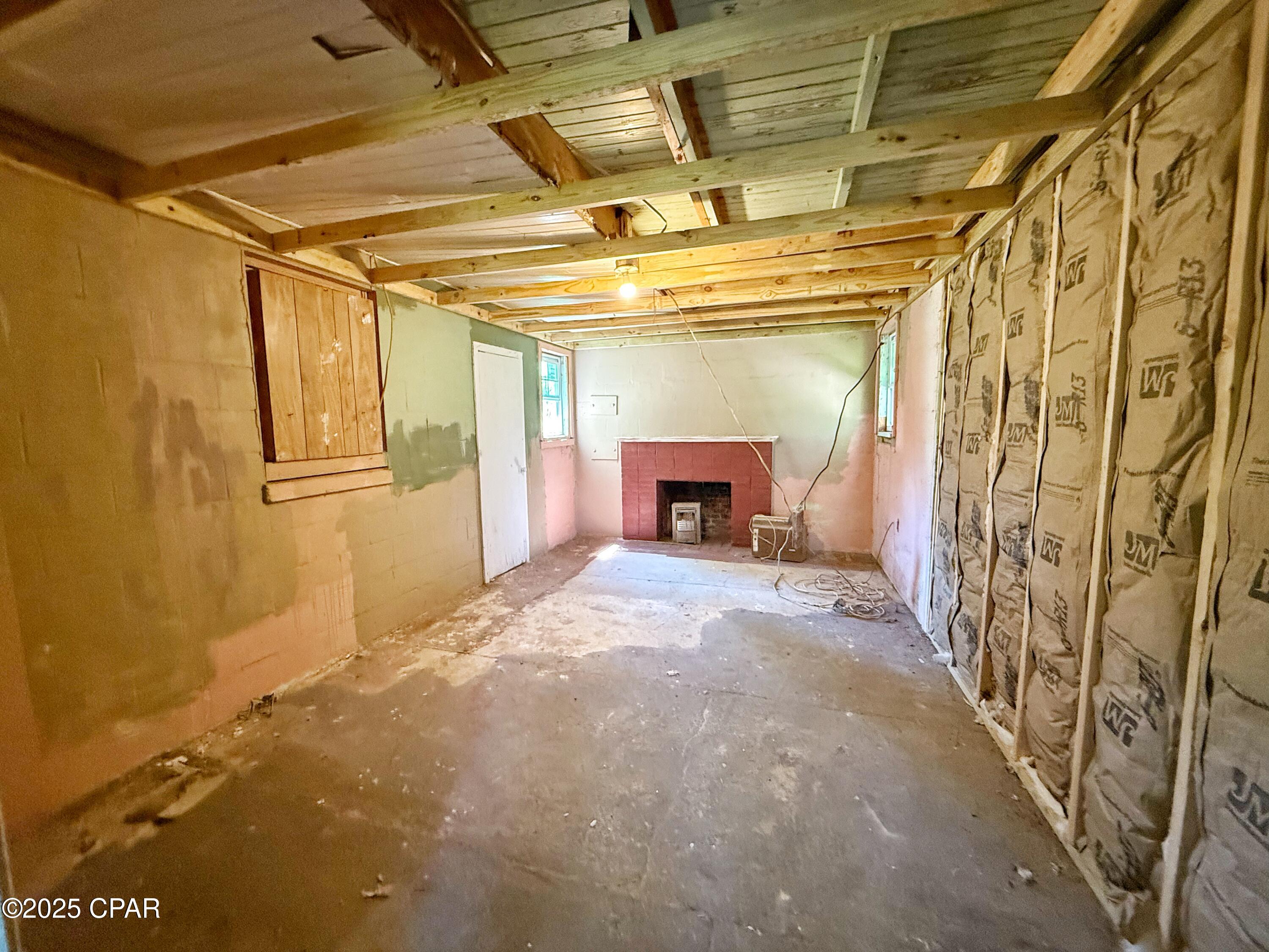 Image 13 For 5491 Brown Street