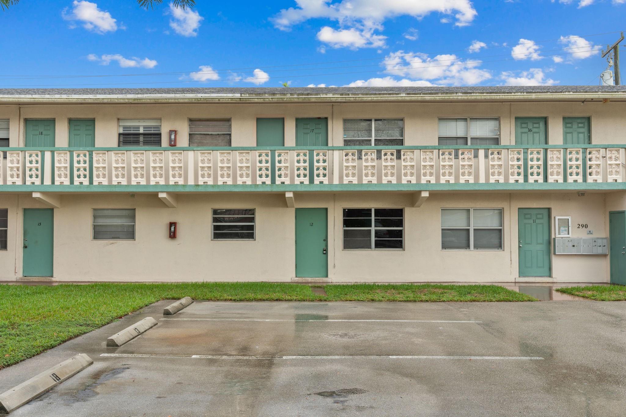 Homes for sale in Oakland Park, FL | 290 Ne 40th St #12, Oakland Park, FL 33334 | MLS# F10524890