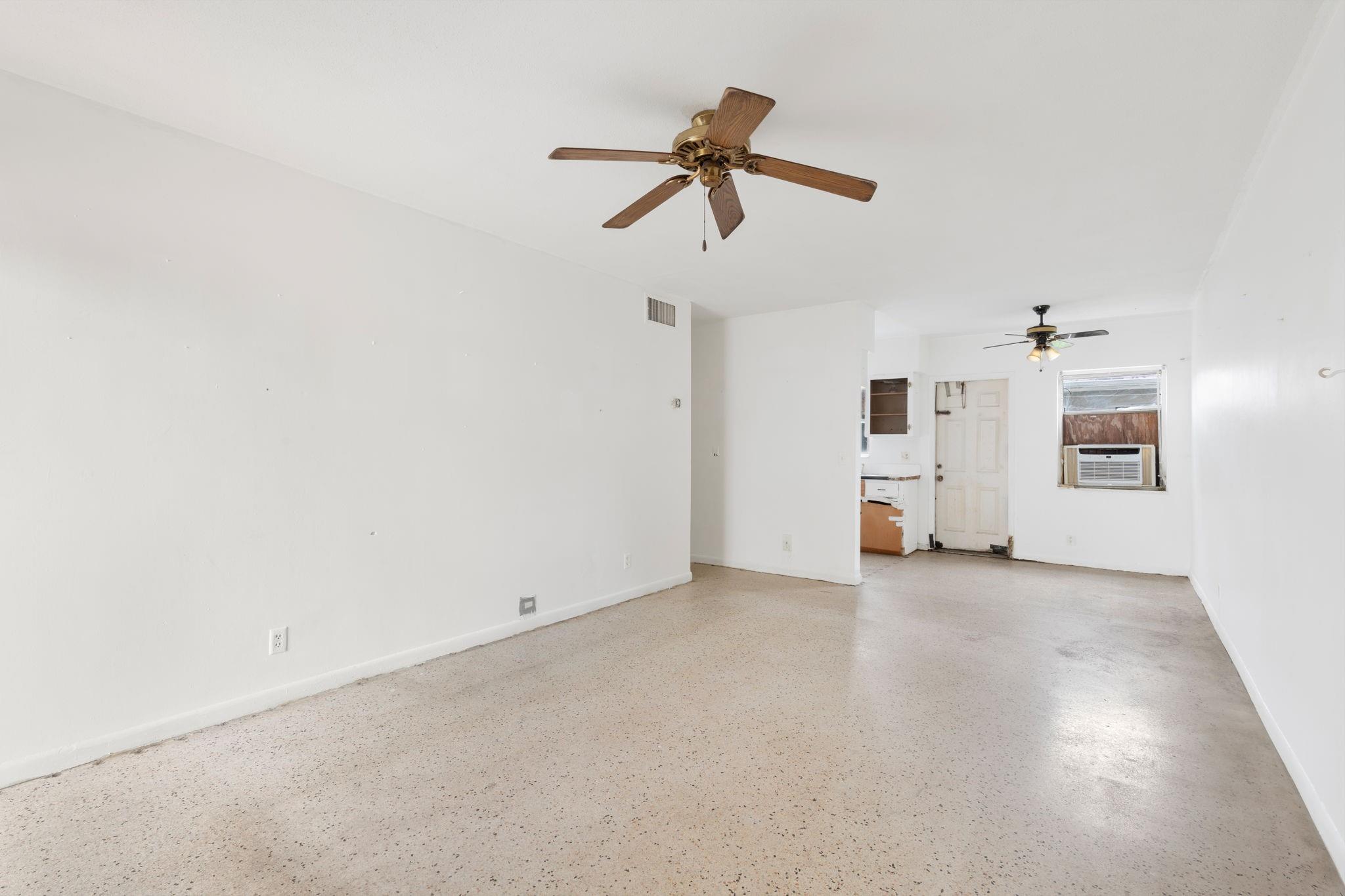 Homes for sale in Oakland Park, FL | 290 Ne 40Th St #12, Oakland Park, FL 33334 | MLS# F10524890