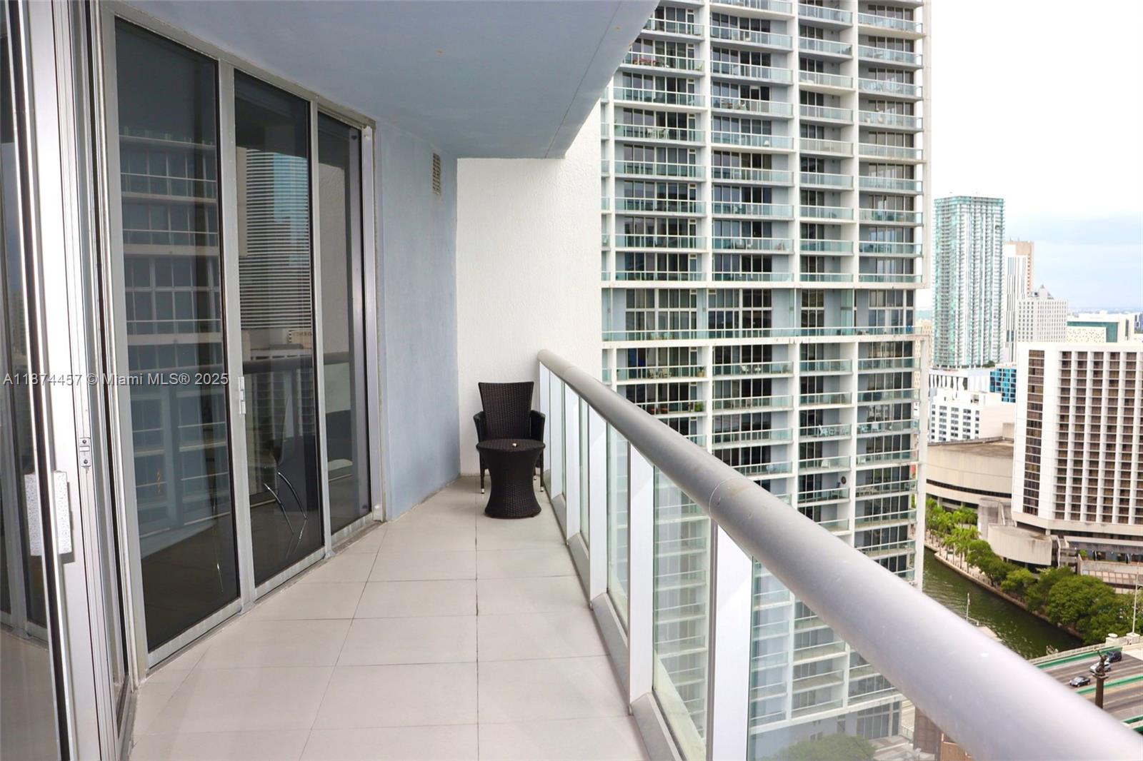 495 Brickell Ave #2806, Miami FL 33131