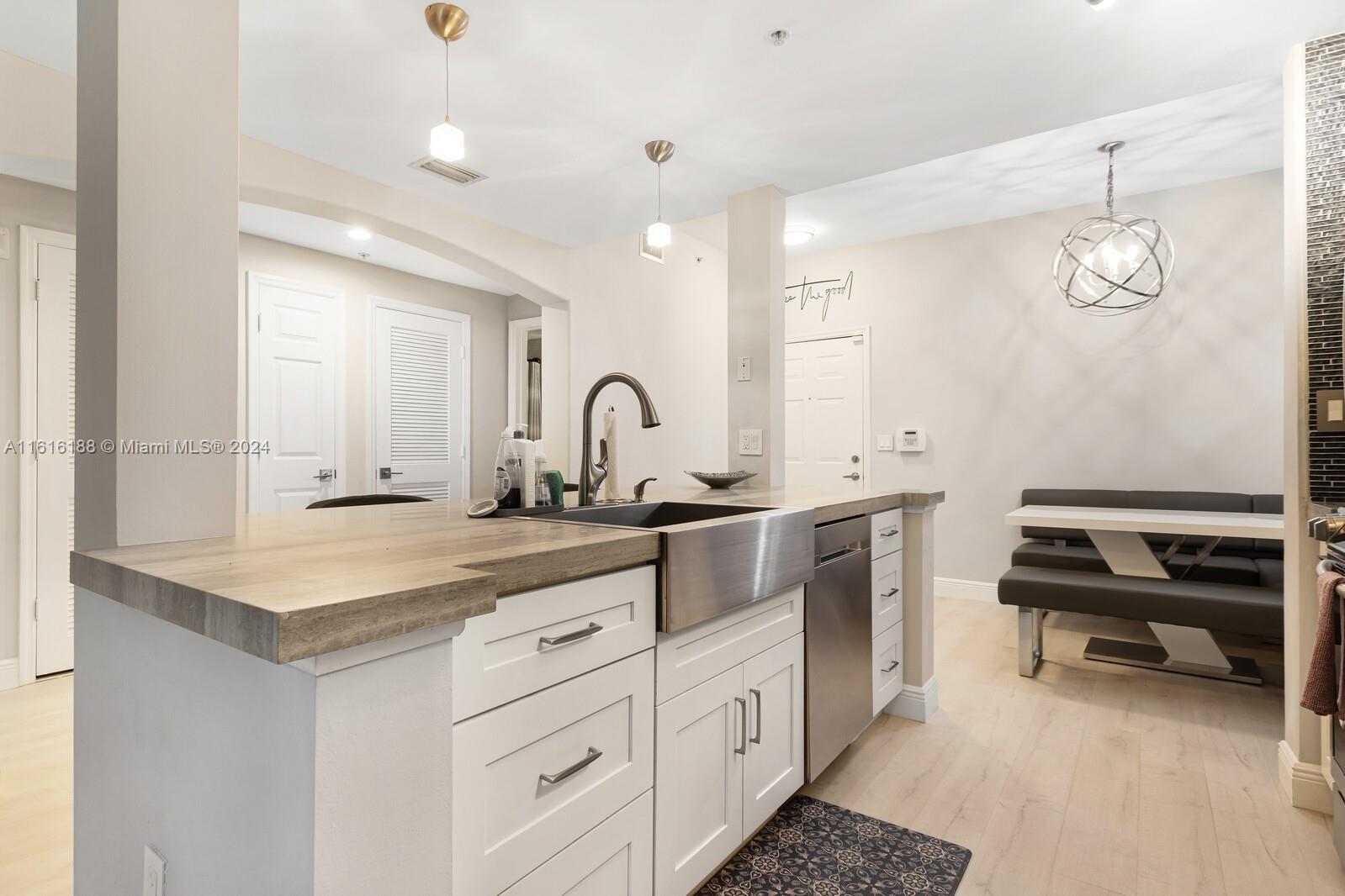 Homes for sale in Fort Lauderdale, FL | 533 Ne 3Rd Ave #229, Fort Lauderdale, FL 33301 | MLS# F10525511