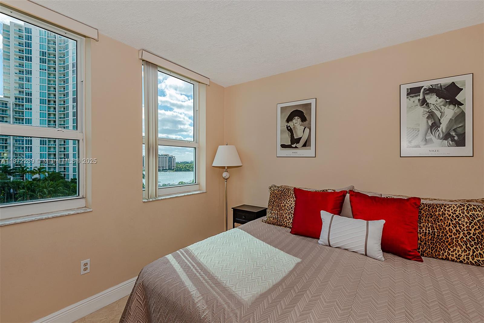 90 Alton Rd #1001, Miami Beach FL 33139