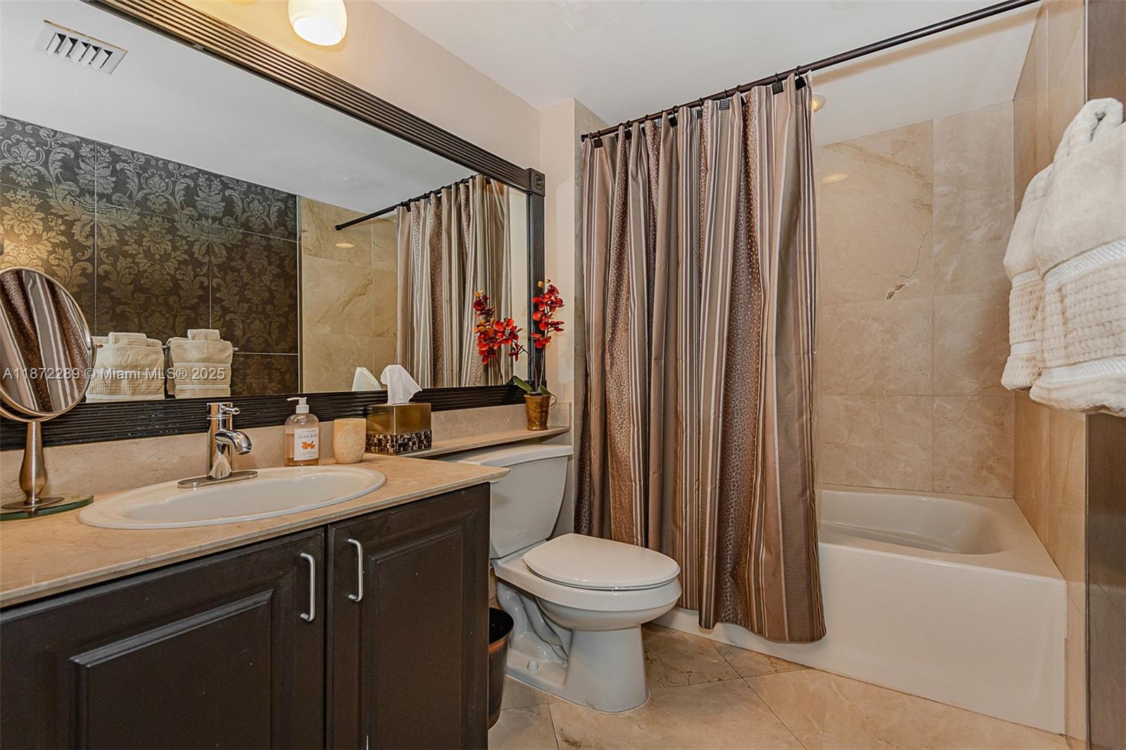90 Alton Rd #1001, Miami Beach FL 33139