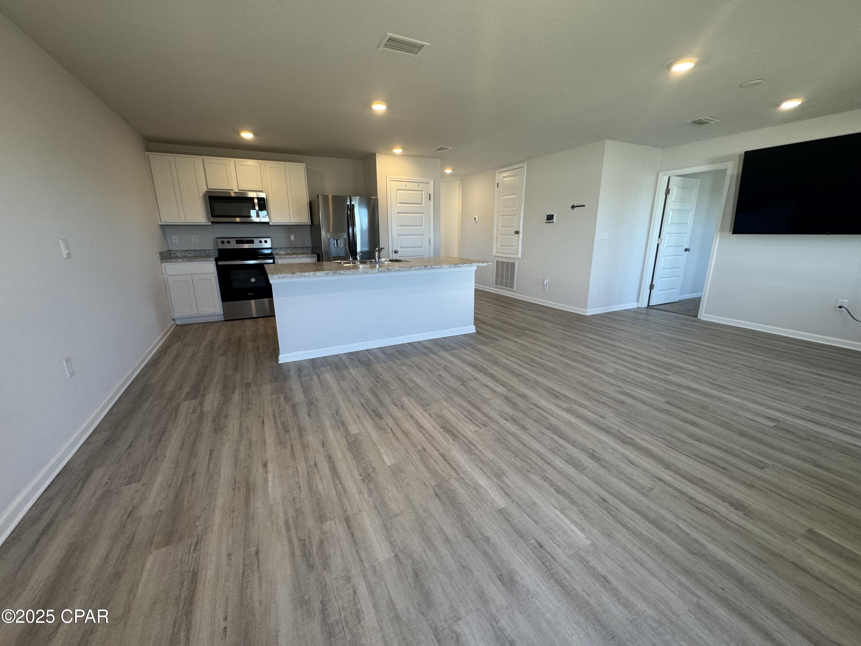 Image 9 For 6417 Bellavia Lane