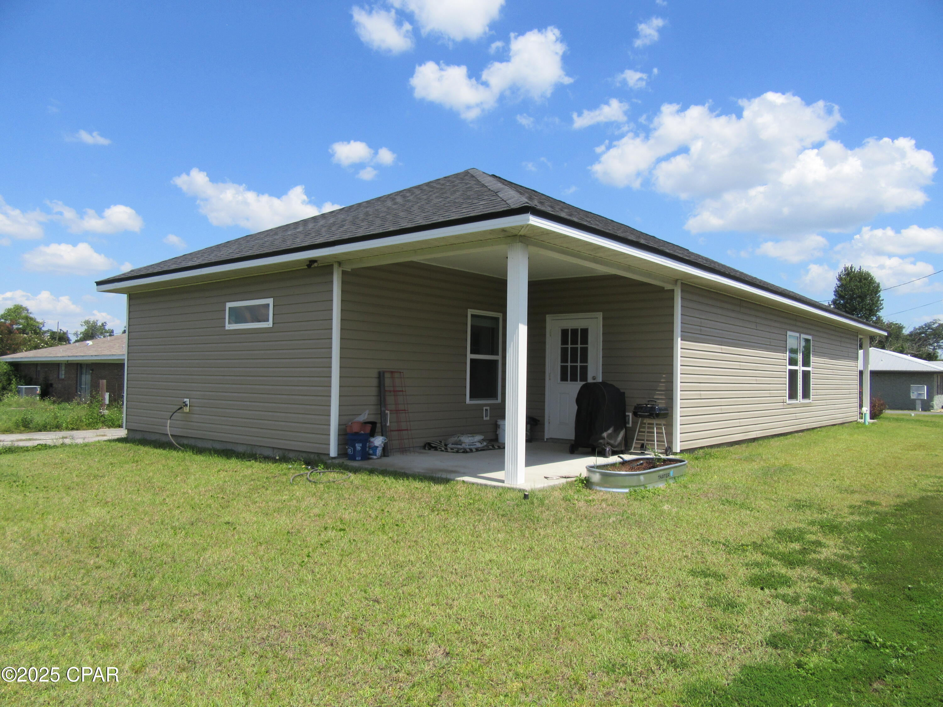 Image 2 For 2811 Panama Avenue