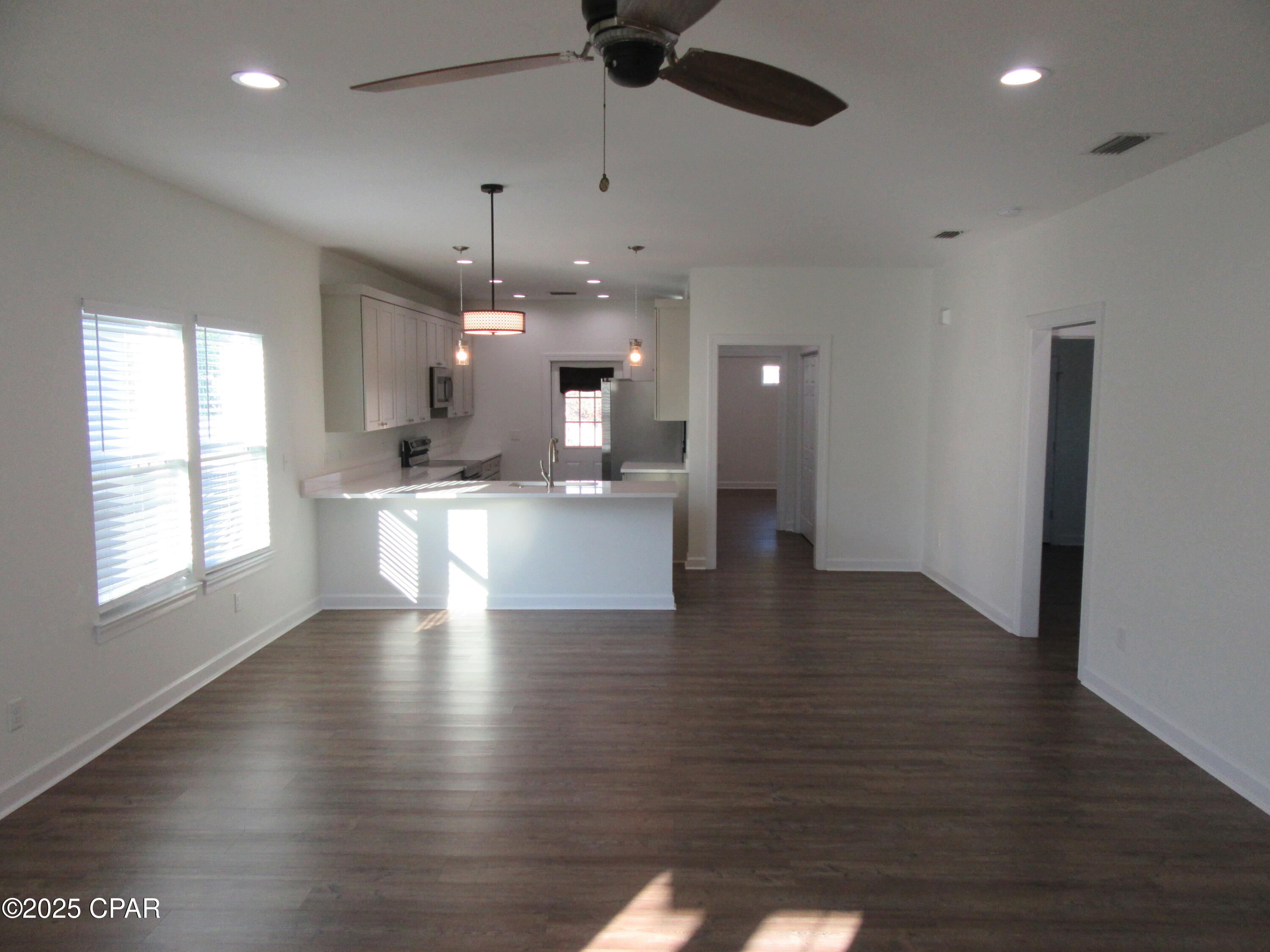 Image 3 For 2811 Panama Avenue