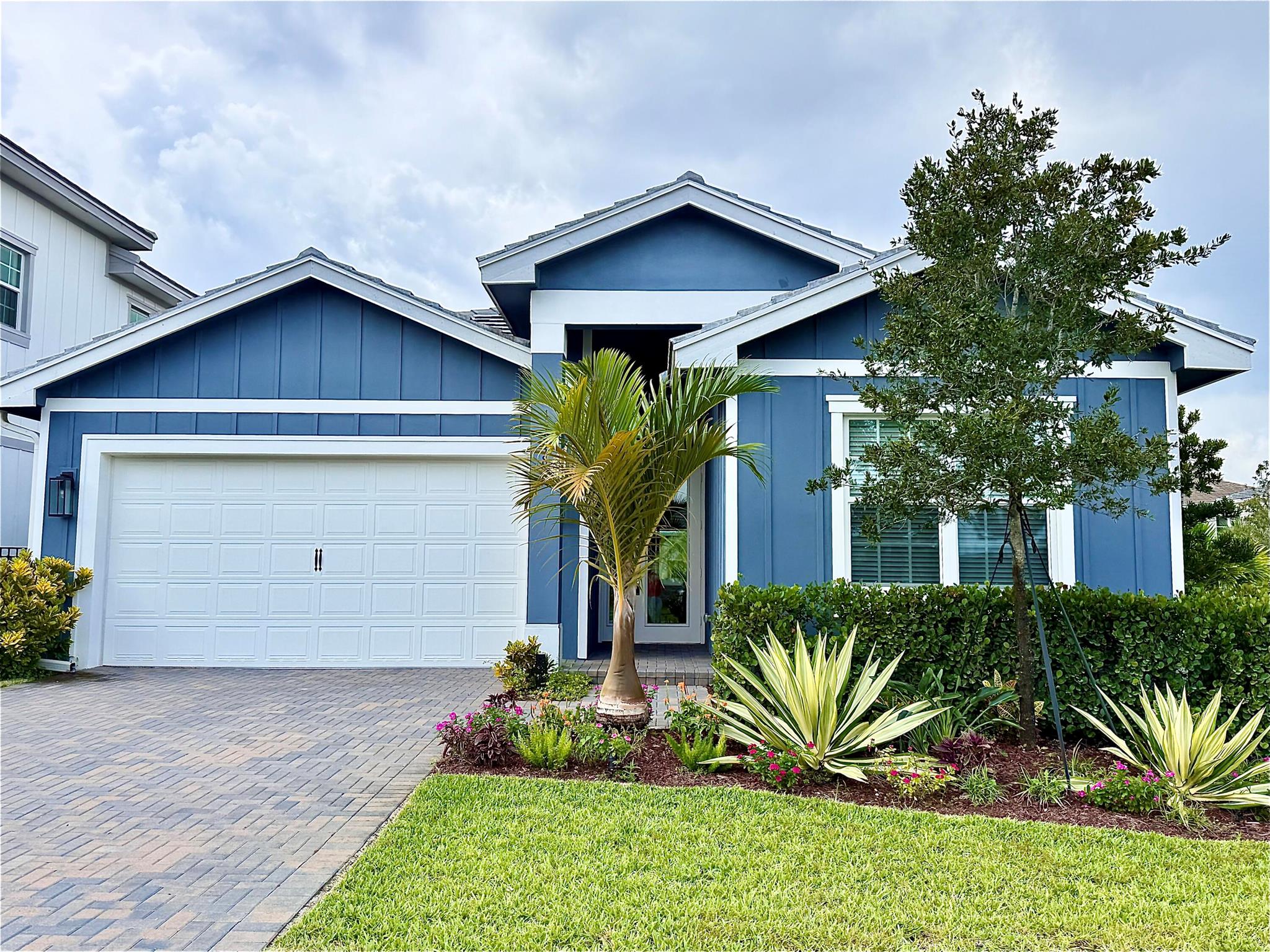 Homes for sale in The Acreage, FL | 17238 Tawny Owl Trail, The Acreage, FL 33470 | MLS# R11122084