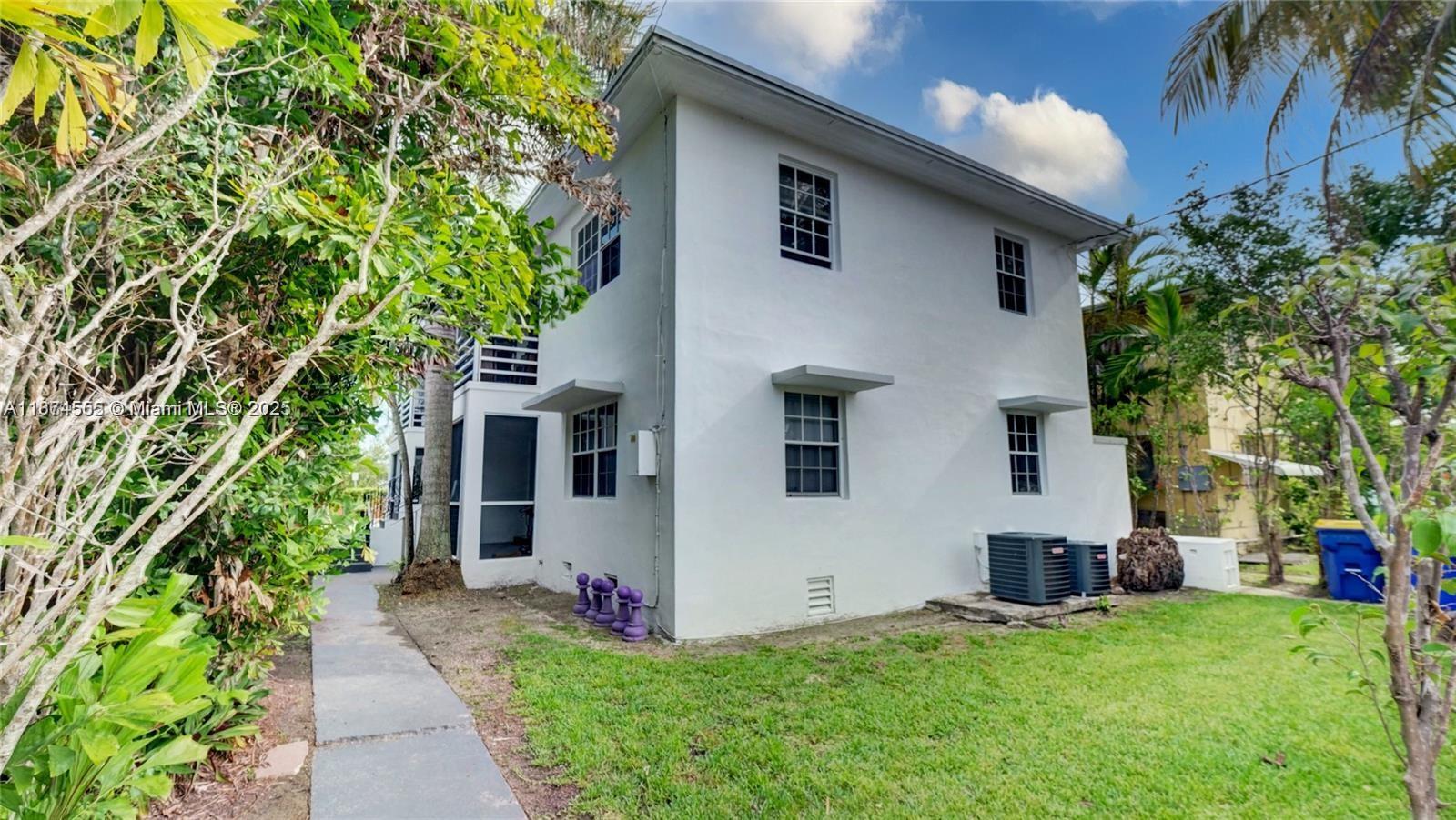 Isle Of Normandy Miami VI