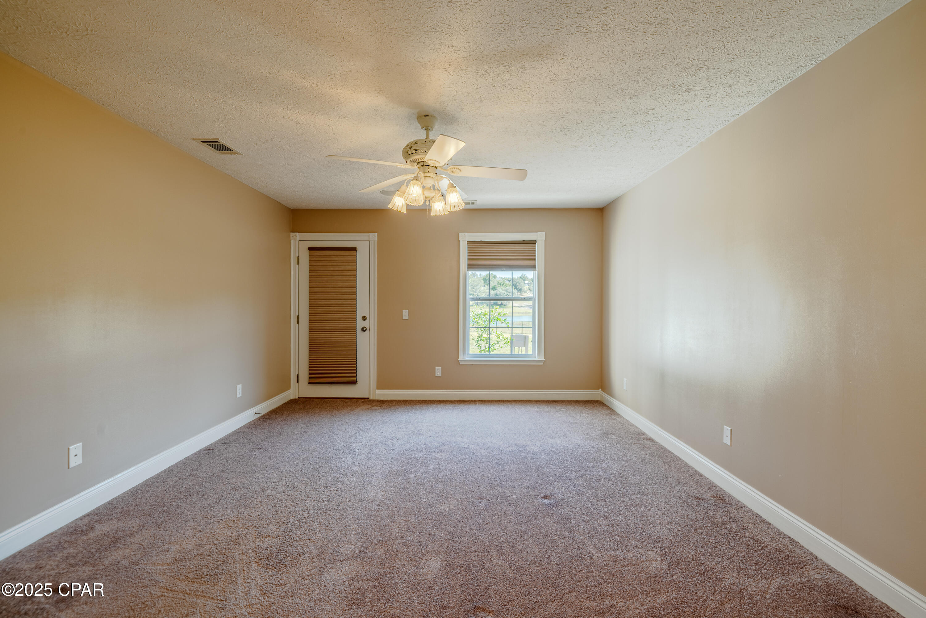 Image 15 For 5192 Pine Ridge Drive