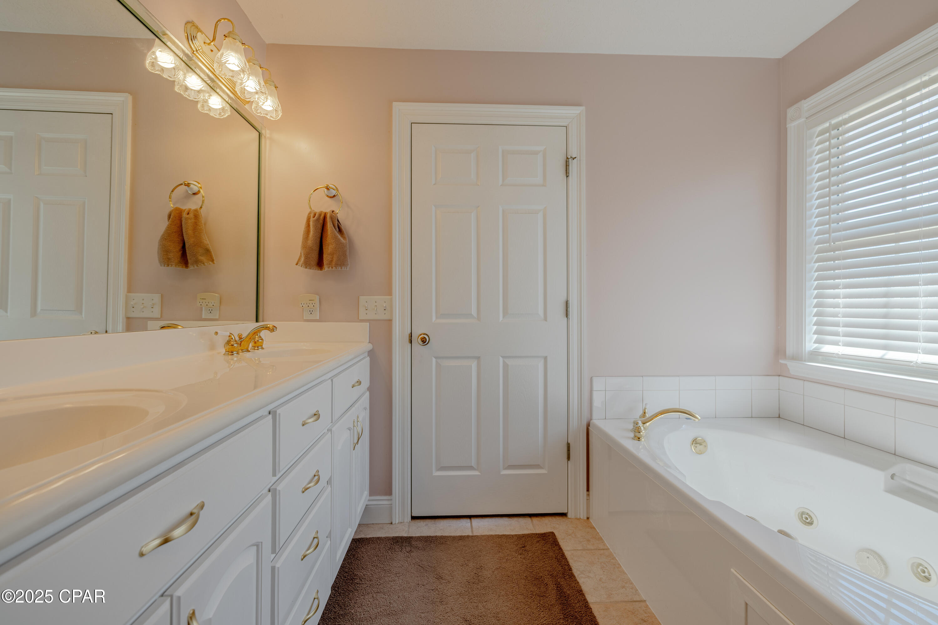 Image 20 For 5192 Pine Ridge Drive