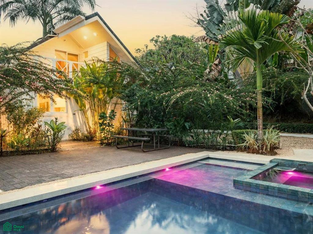 3 bed Single Family Homes For Sale in Parrita, Puntarenas - 1