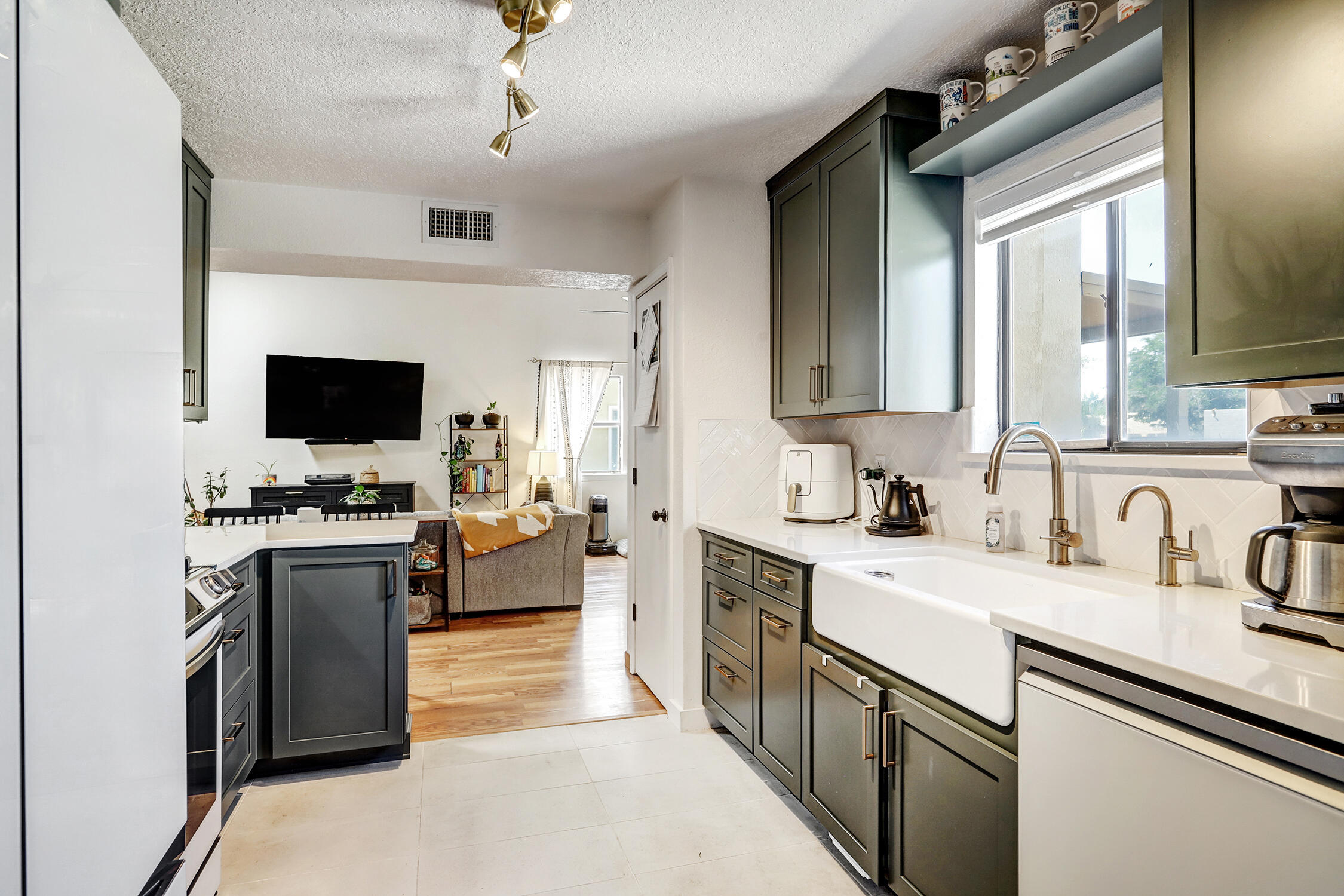 Homes for sale in Albuquerque, NM | 4220 65Th St Nw, Albuquerque, NM 87120 | MLS# 1091073