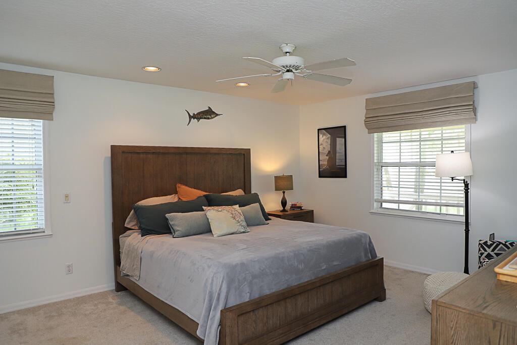 Homes for sale in Vero Beach, FL | 500 39Th Court Sw, Vero Beach, FL 32968 | MLS# R11122178