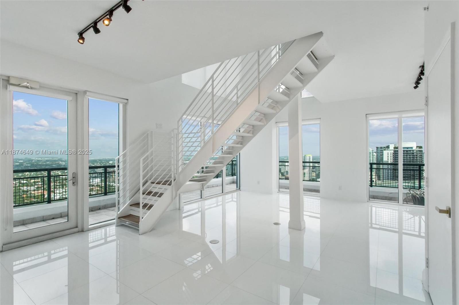 Apartamento en Venta en Miami, FL
