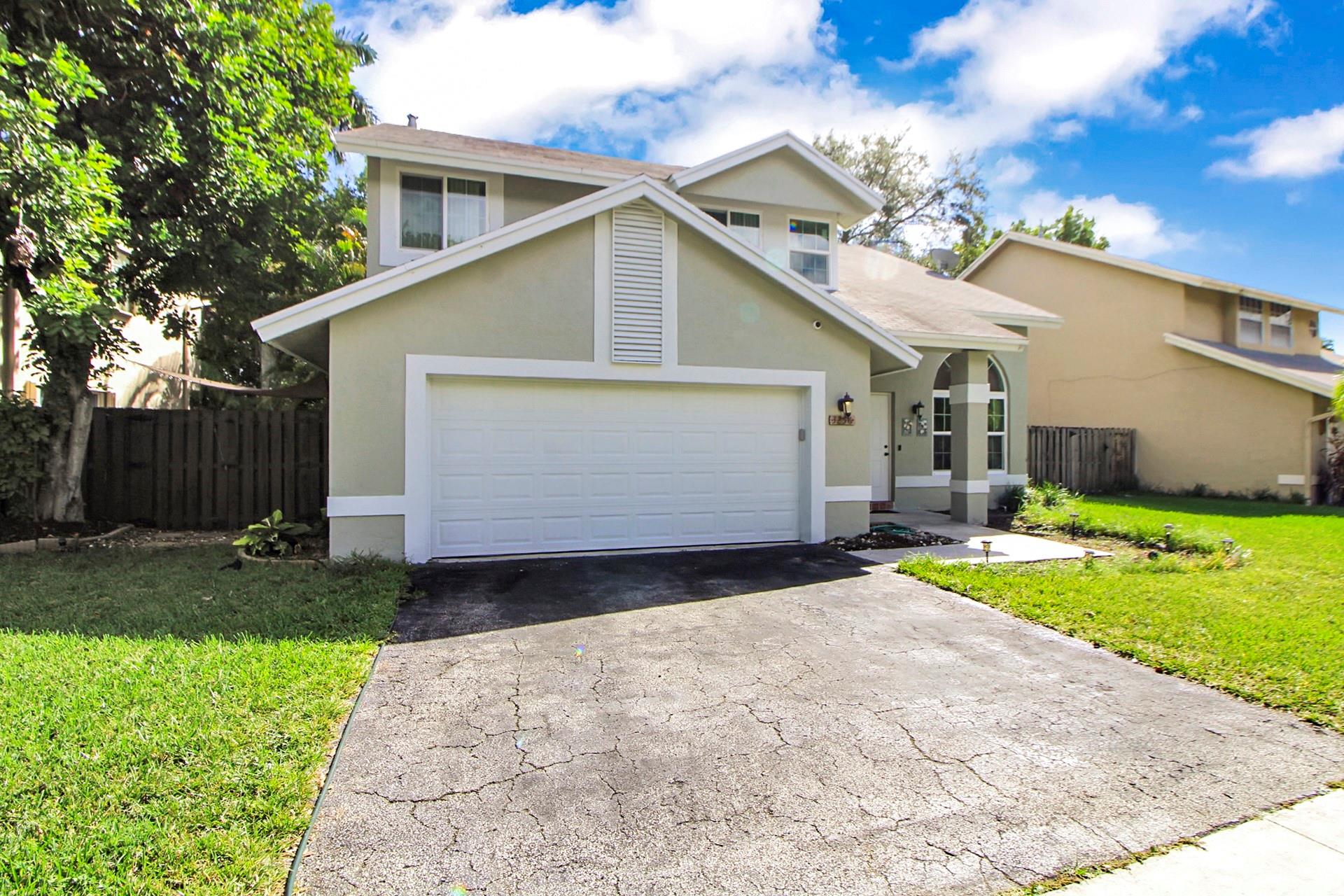 3256 Nw 123rd Ter Sunrise FL 33323 | F10525637
