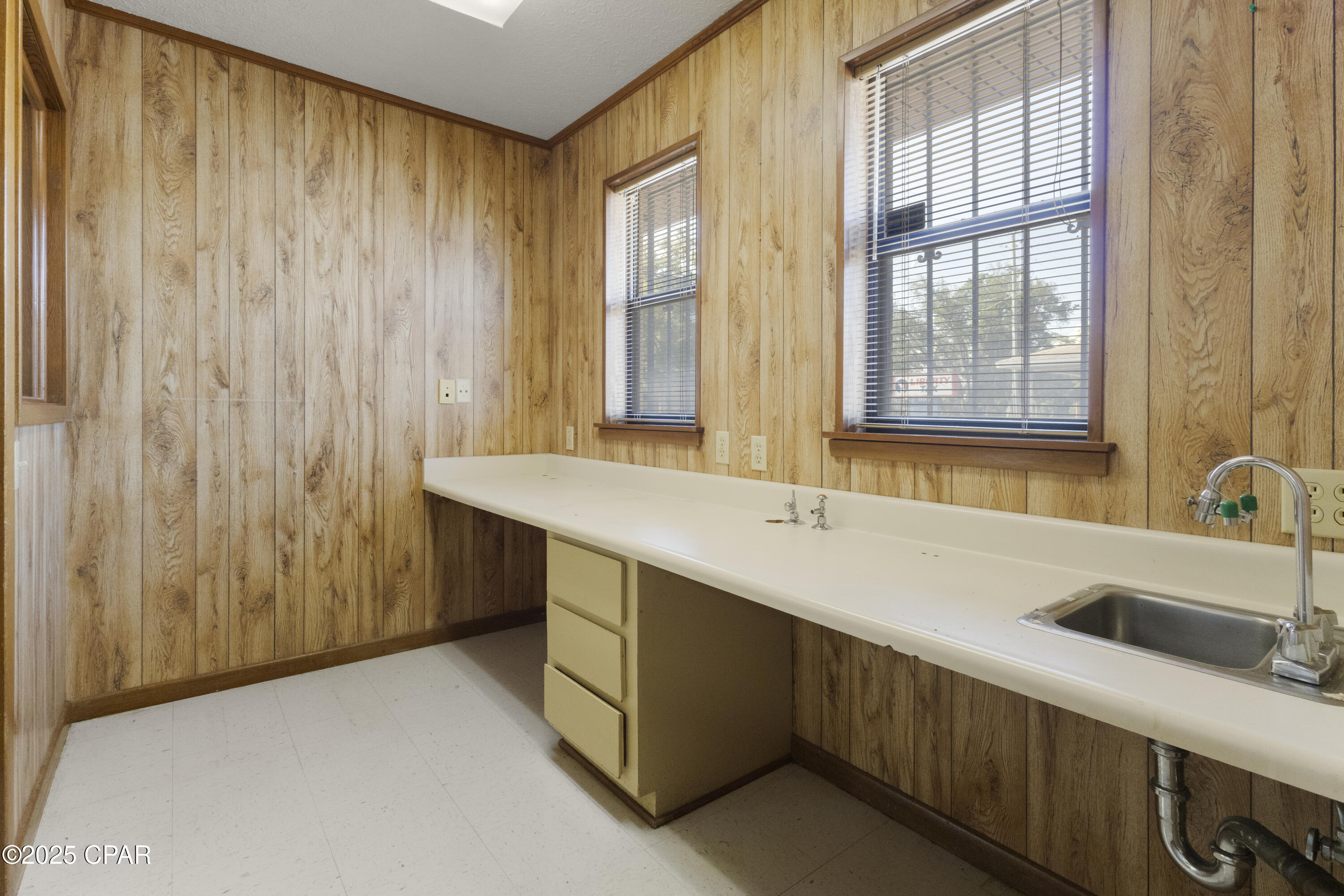 Image 10 For 1308 Balboa Avenue