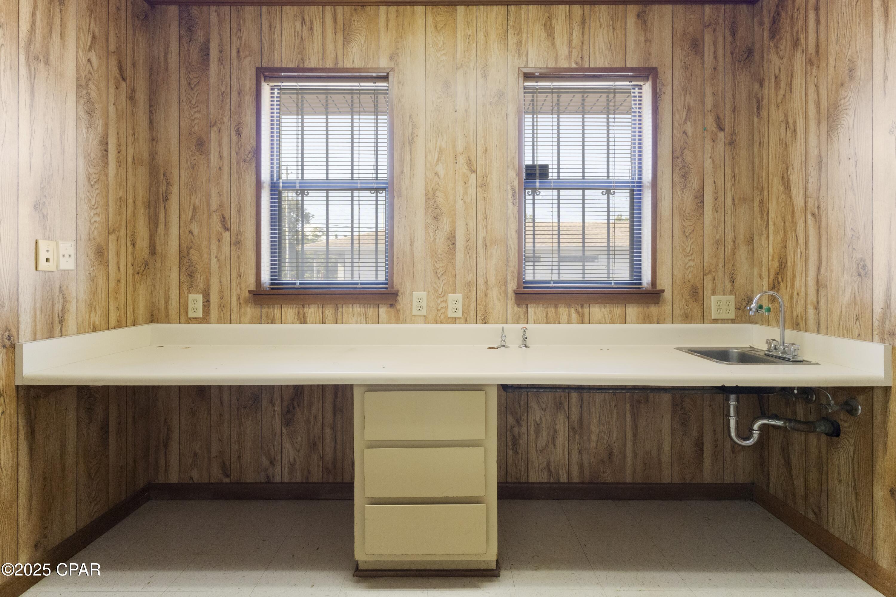 Image 11 For 1308 Balboa Avenue