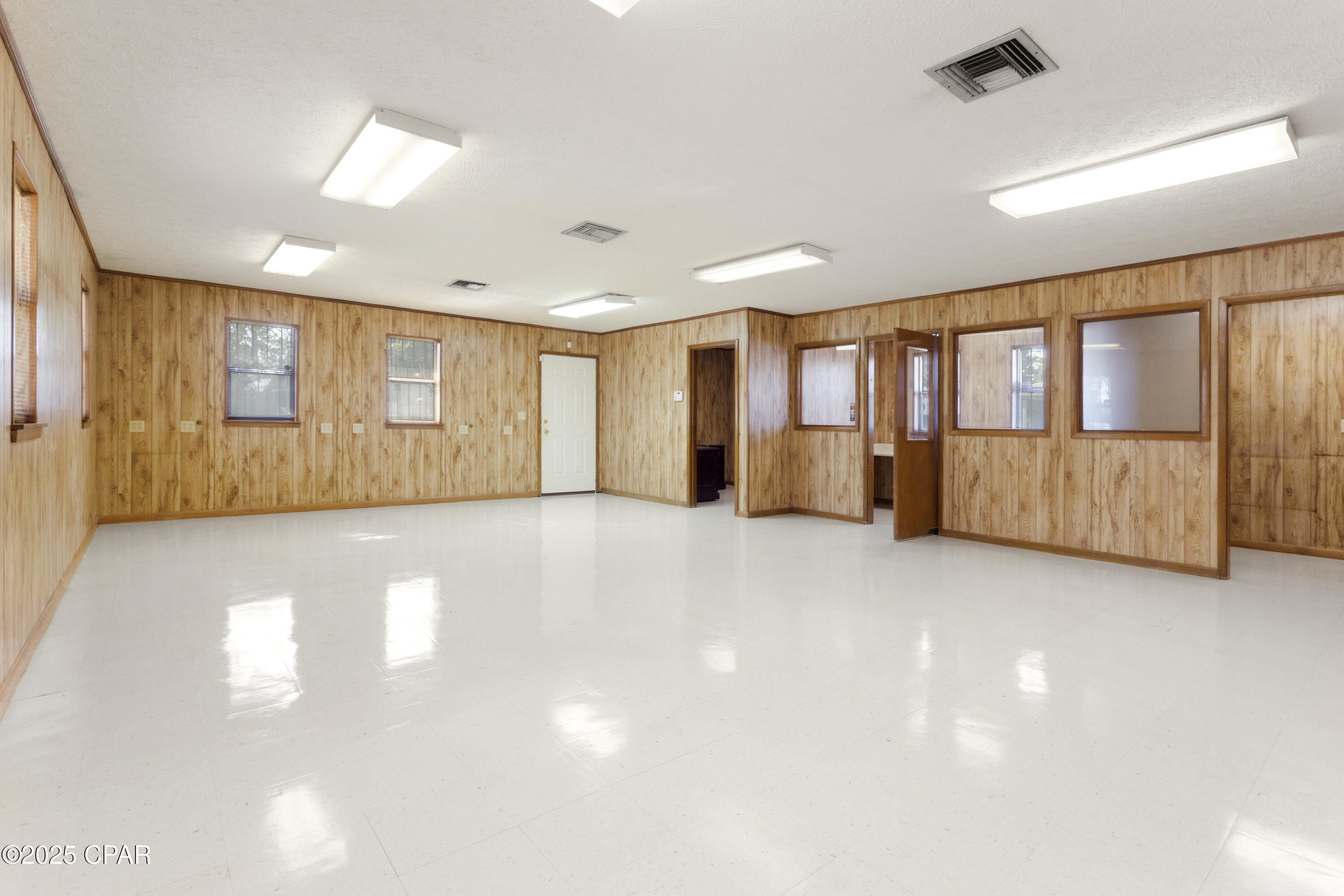 Image 4 For 1308 Balboa Avenue