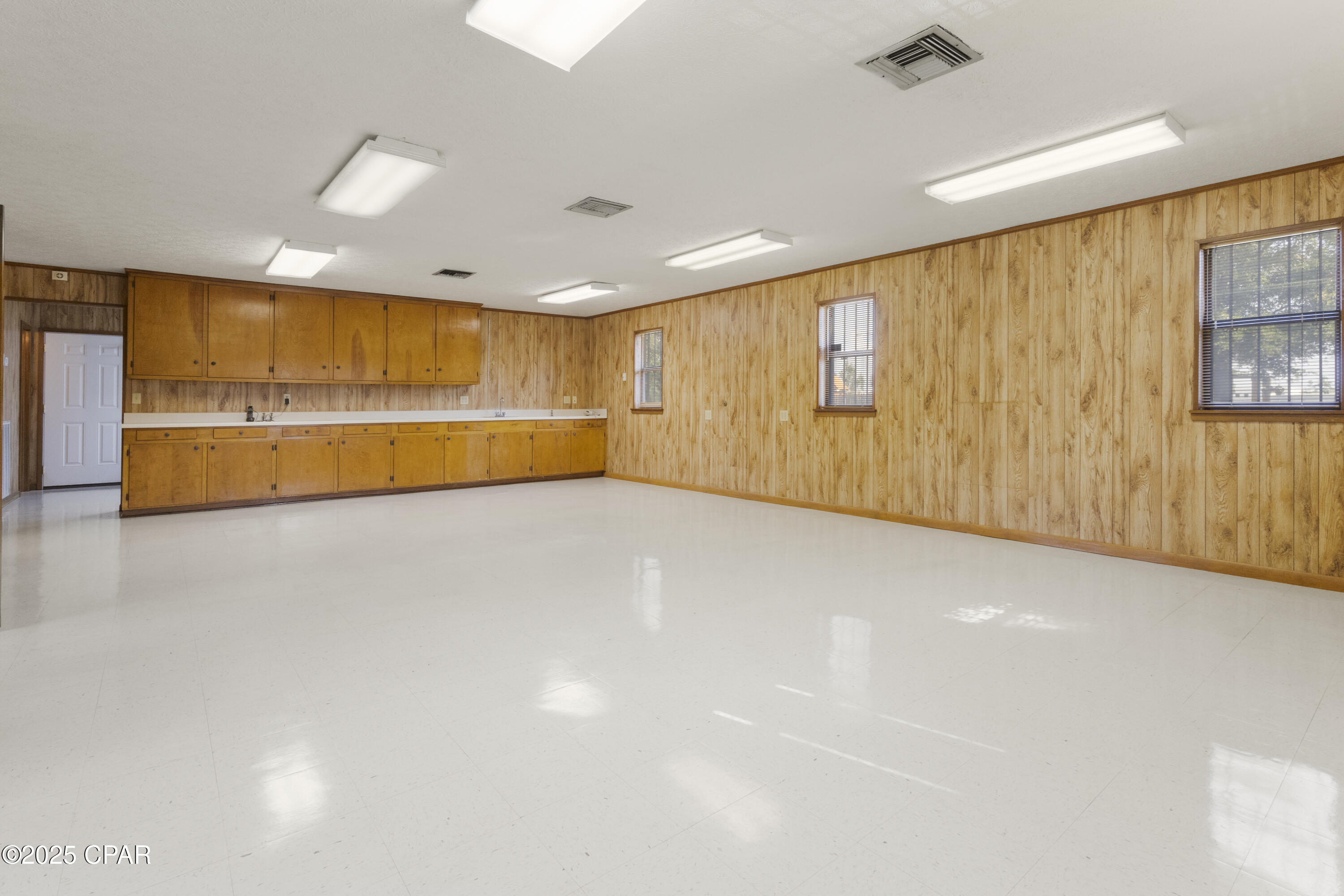 Image 6 For 1308 Balboa Avenue