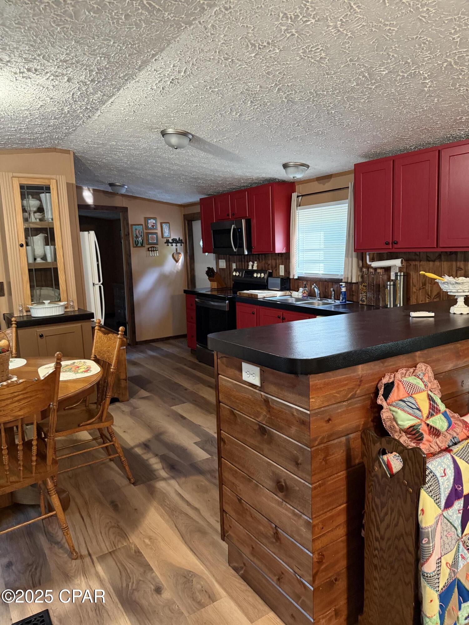 Image 4 For 12534 Greenbriar Drive