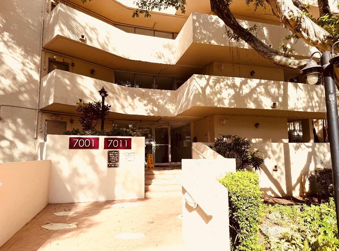 Environ I Condo 1 And 2