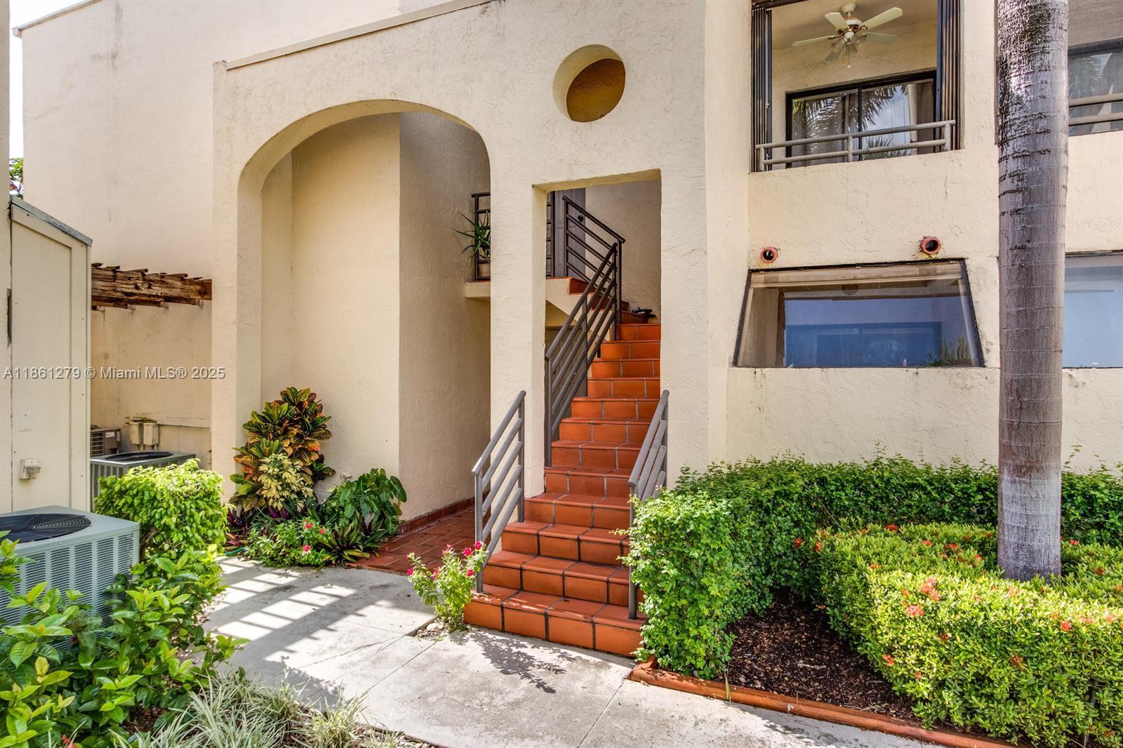 3558 Magellan Cir Unit 132, Aventura, Florida 33180