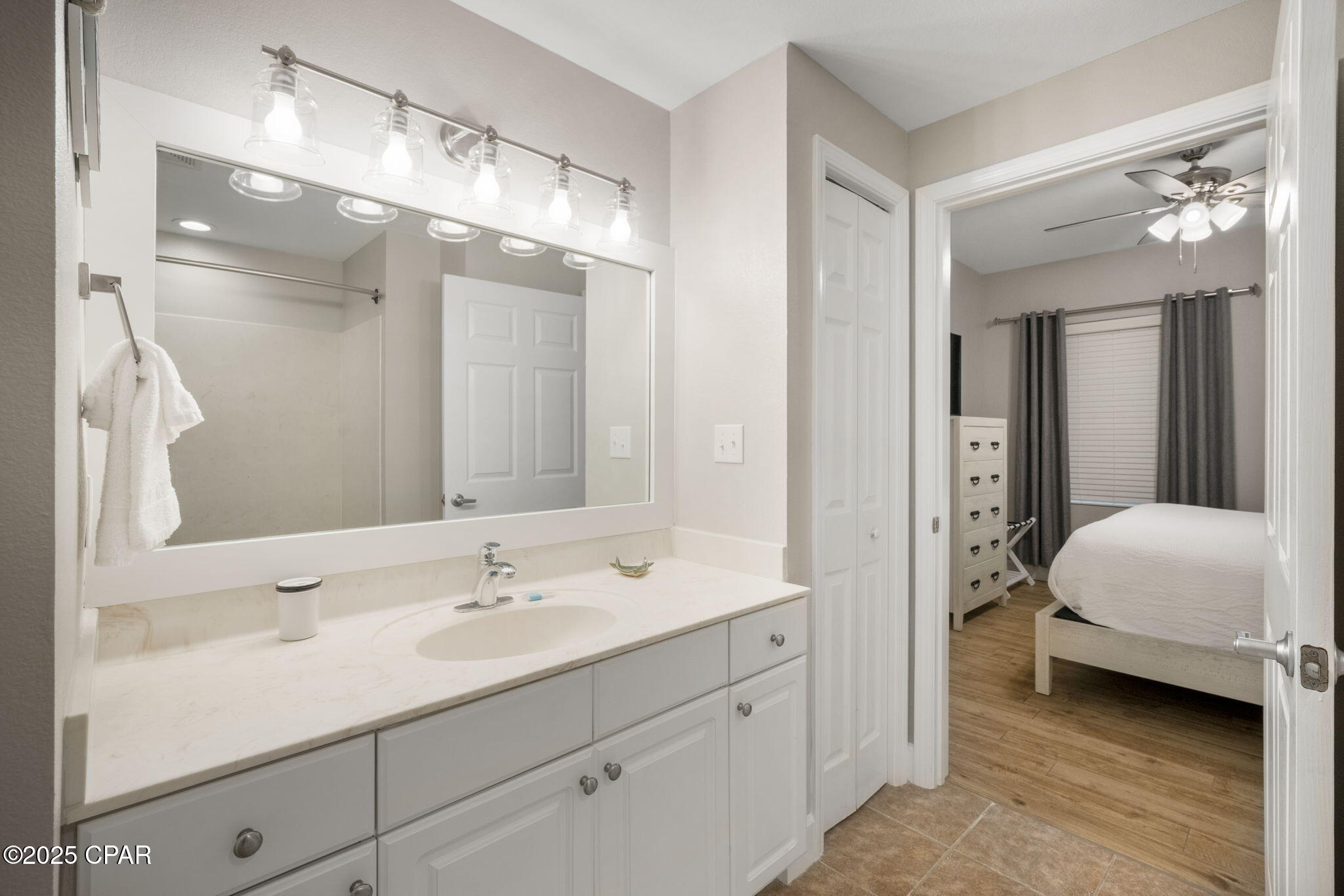 Image 19 For 16819 Front Beach Road 2116