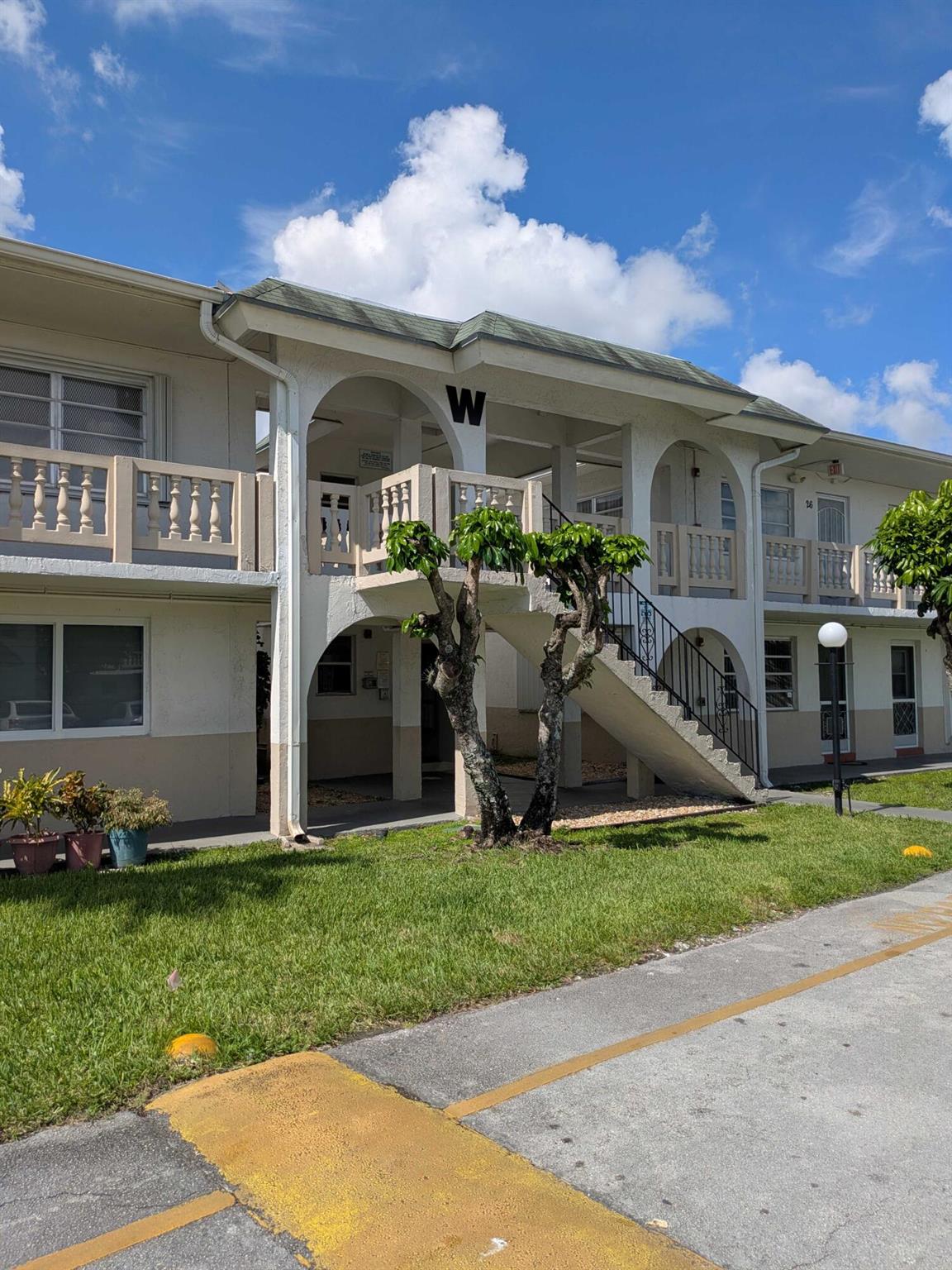 Homes for sale in Miami Gardens, FL | 20120 Ne 2nd Avenue #W20, Miami Gardens, FL 33179 | MLS# R11122296