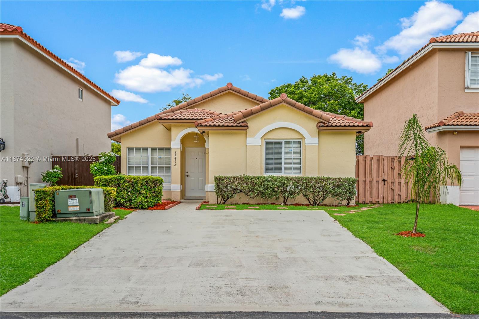 Lakes By The Bay Sec 12