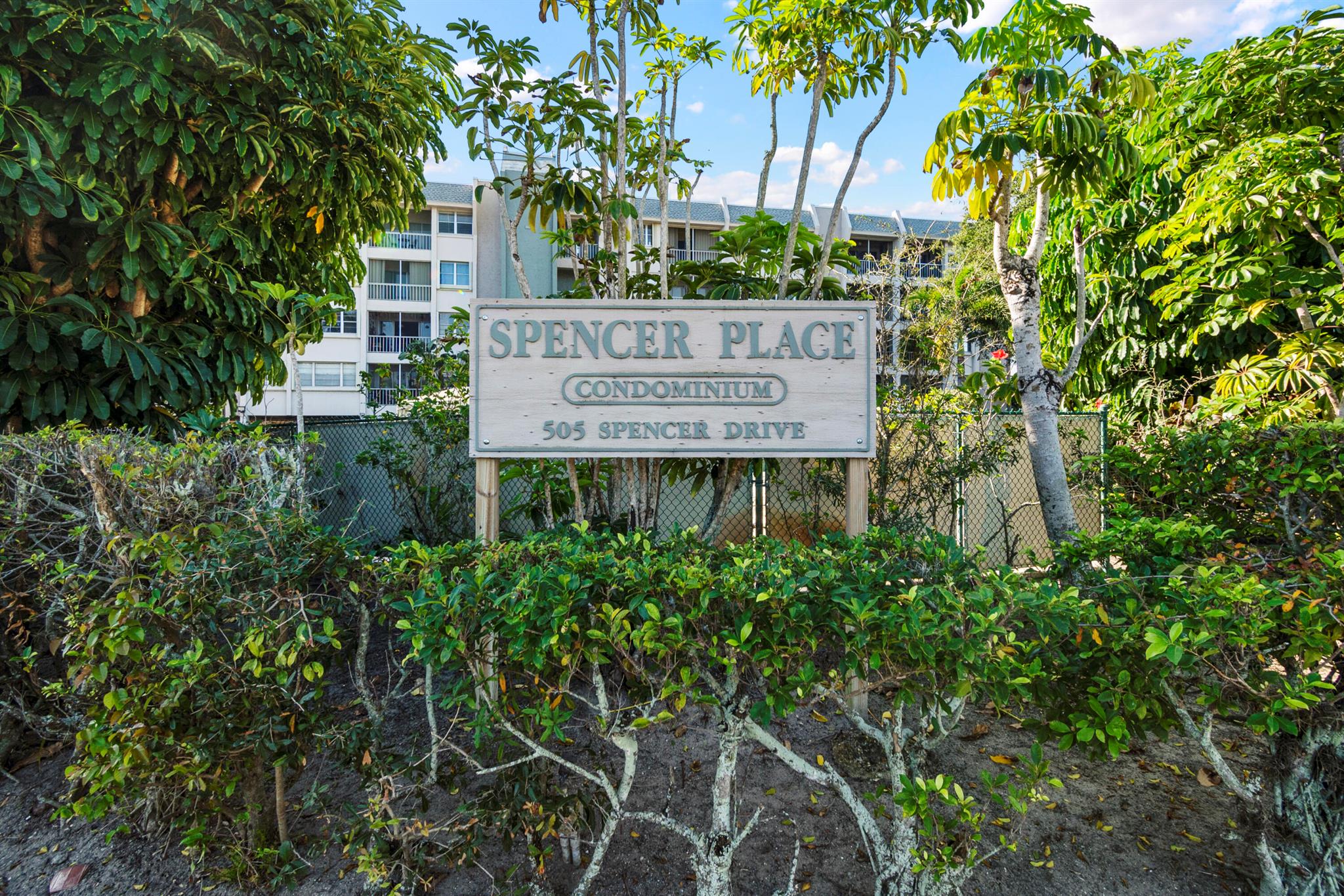 Homes for sale in West Palm Beach, FL | 505 Spencer Dr #208, West Palm Beach, FL 33409 | MLS# R11122365