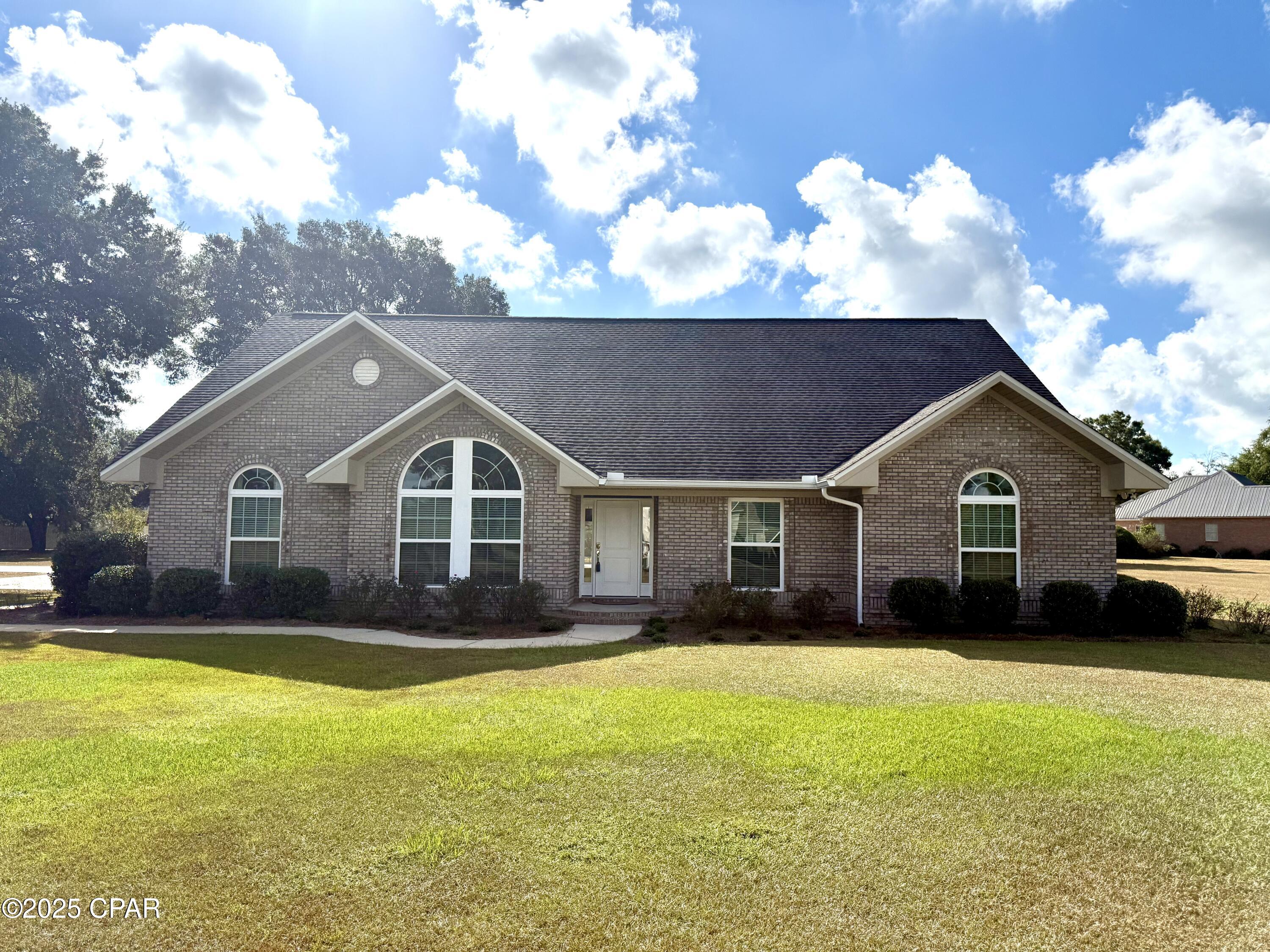 Image 1 For 4527 Red Oak Trace