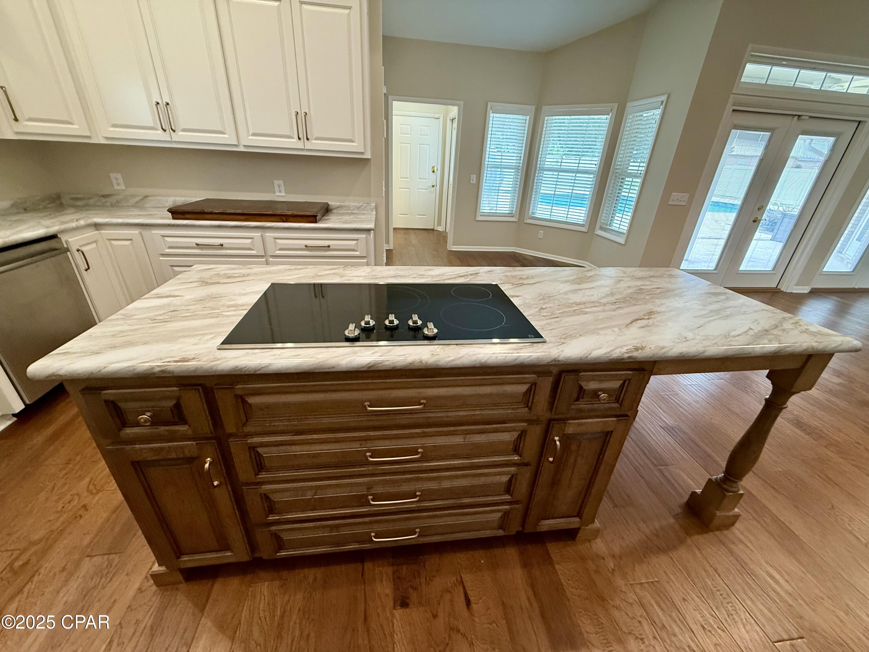 Image 13 For 4527 Red Oak Trace