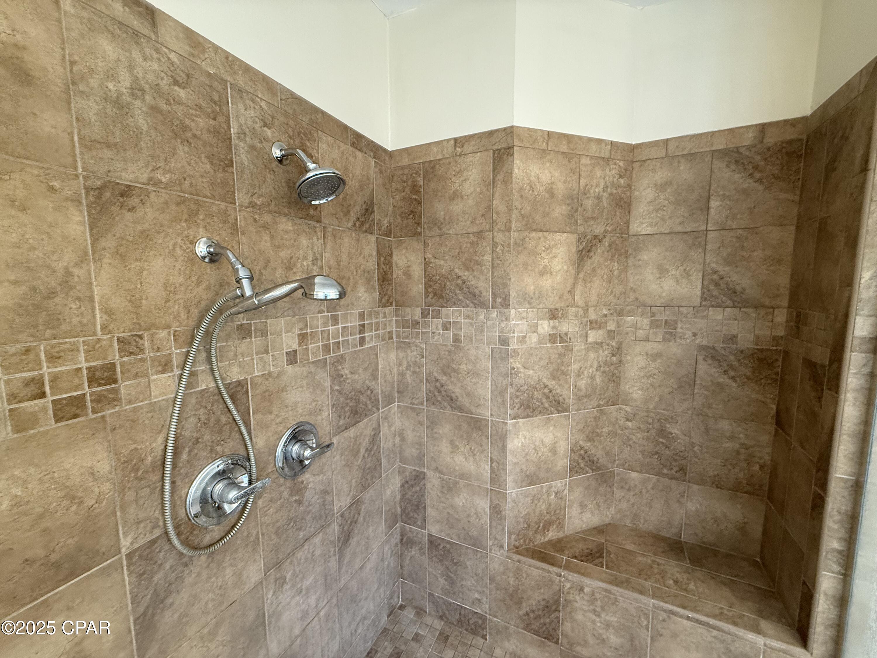 Image 32 For 4527 Red Oak Trace