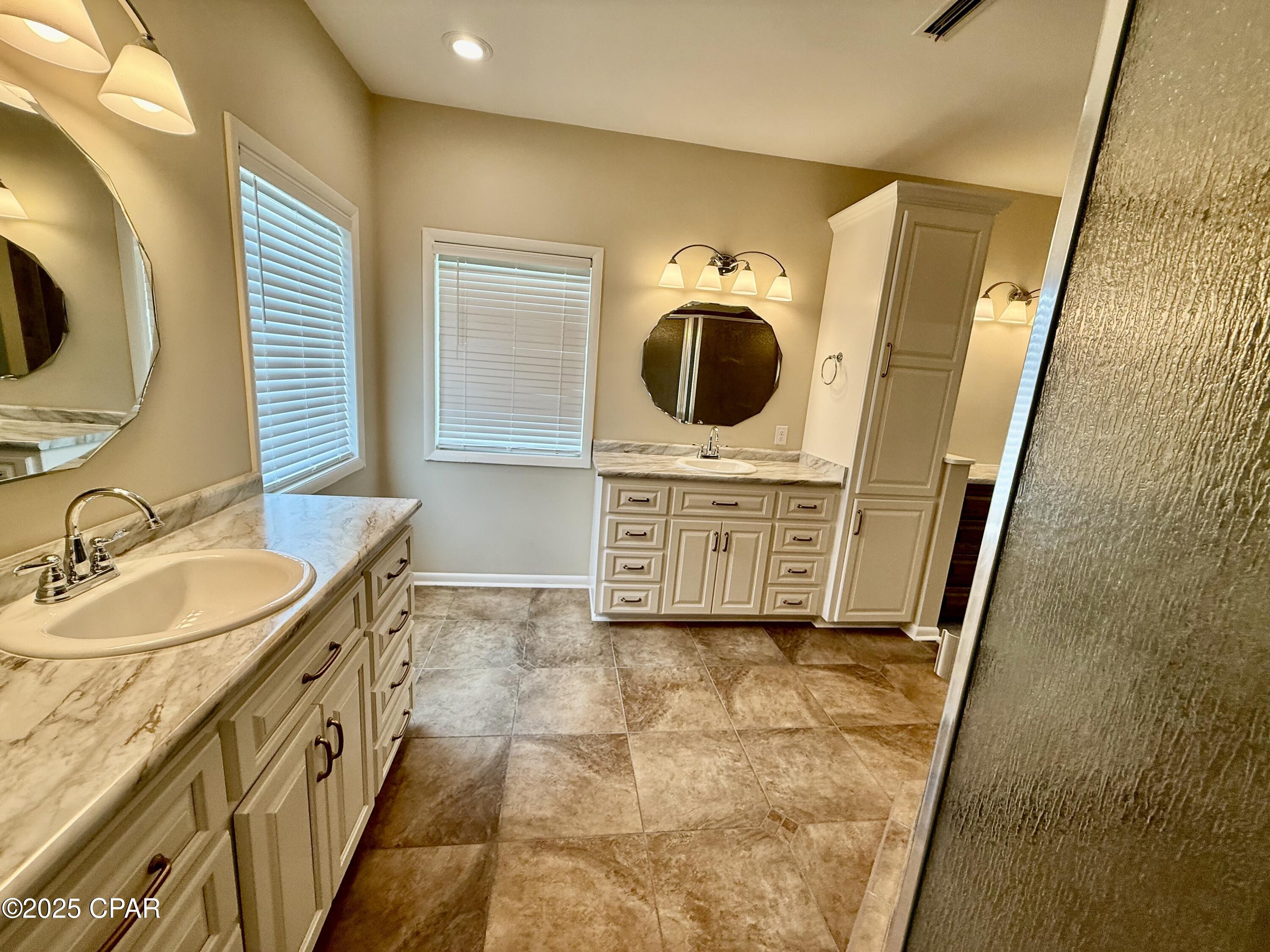 Image 36 For 4527 Red Oak Trace