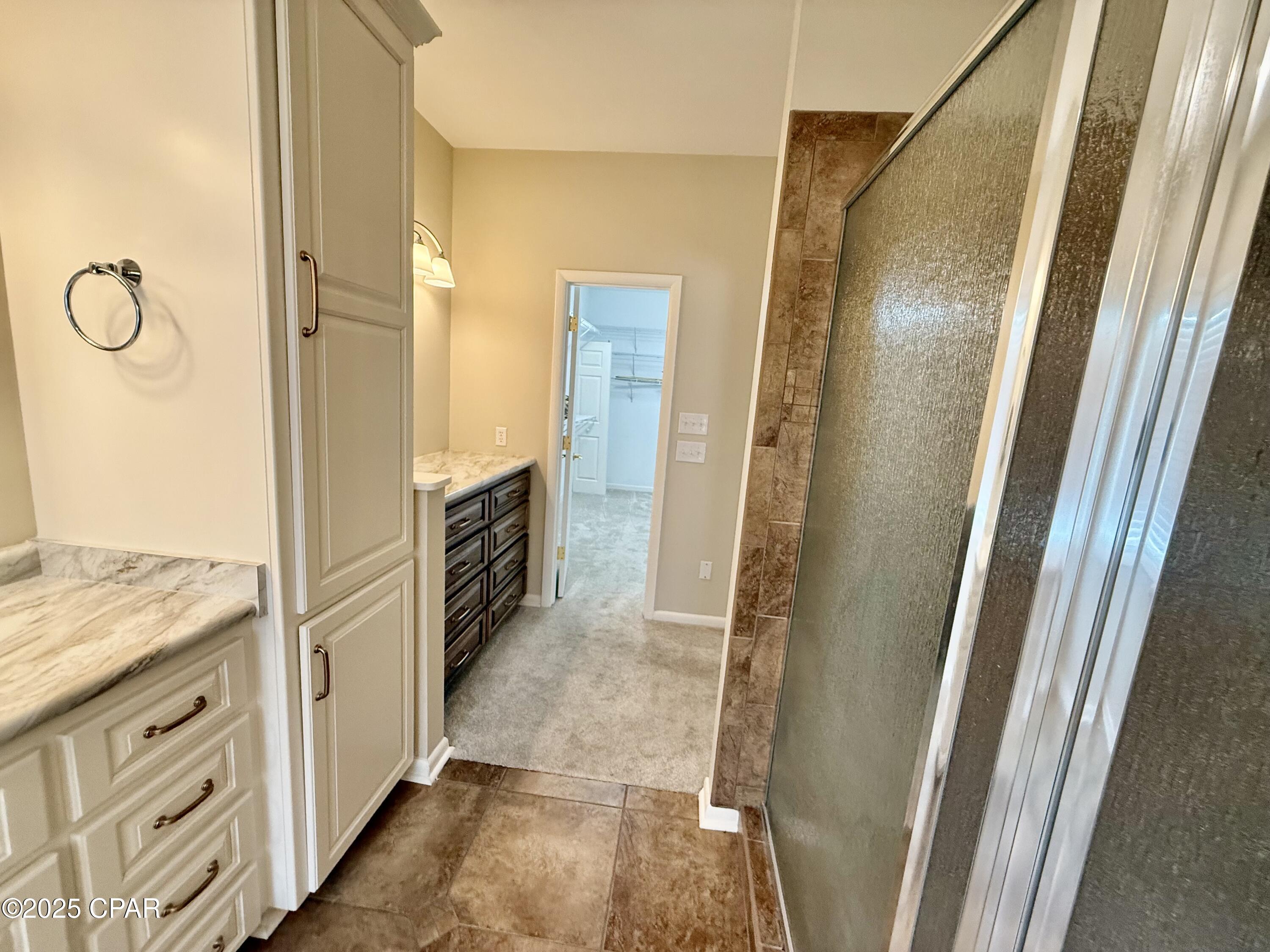 Image 38 For 4527 Red Oak Trace