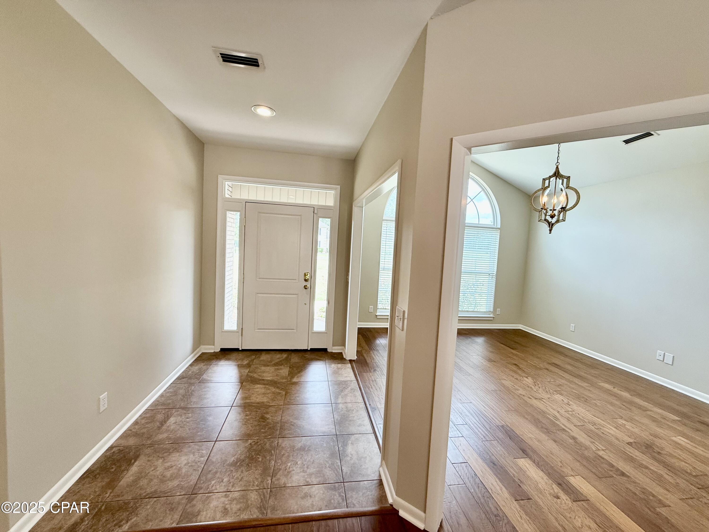 Image 4 For 4527 Red Oak Trace