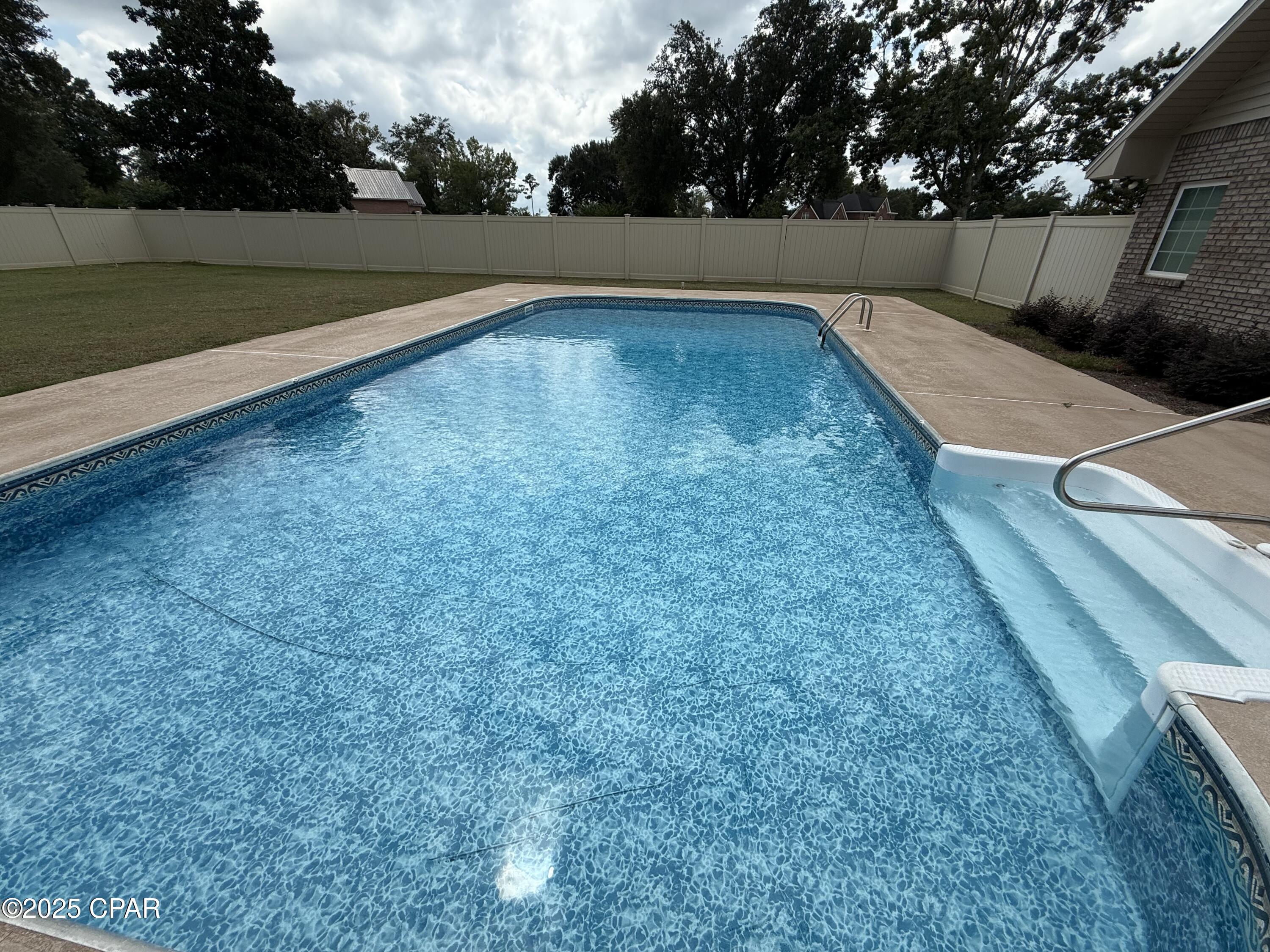 Image 43 For 4527 Red Oak Trace