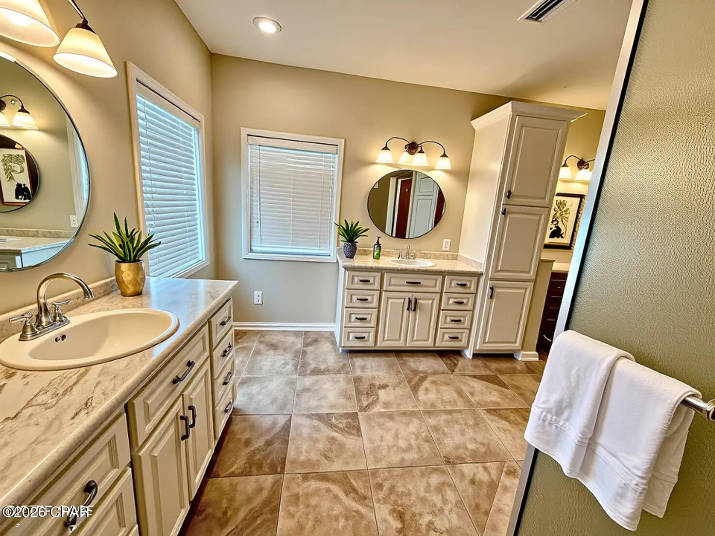 Image 5 For 4527 Red Oak Trace